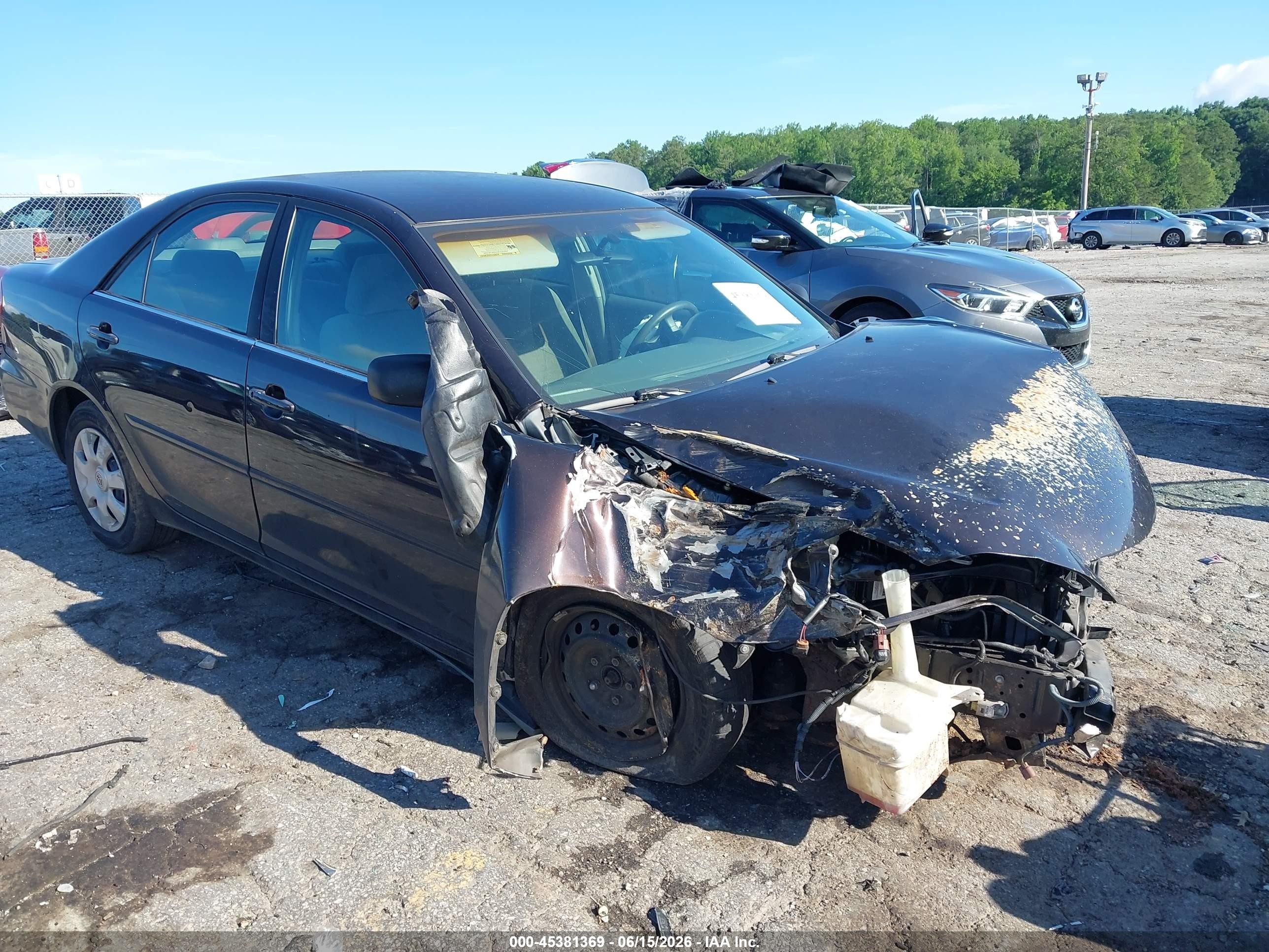 2004 Toyota Camry Le Black vin: 4T1BE32K74U900558