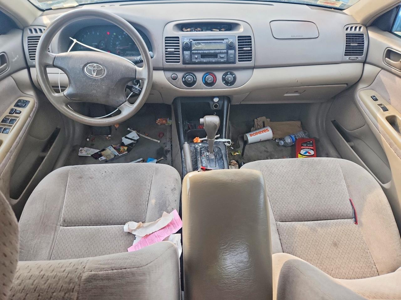 2004 Toyota Camry Le Blue vin: 4T1BE32K74U917120
