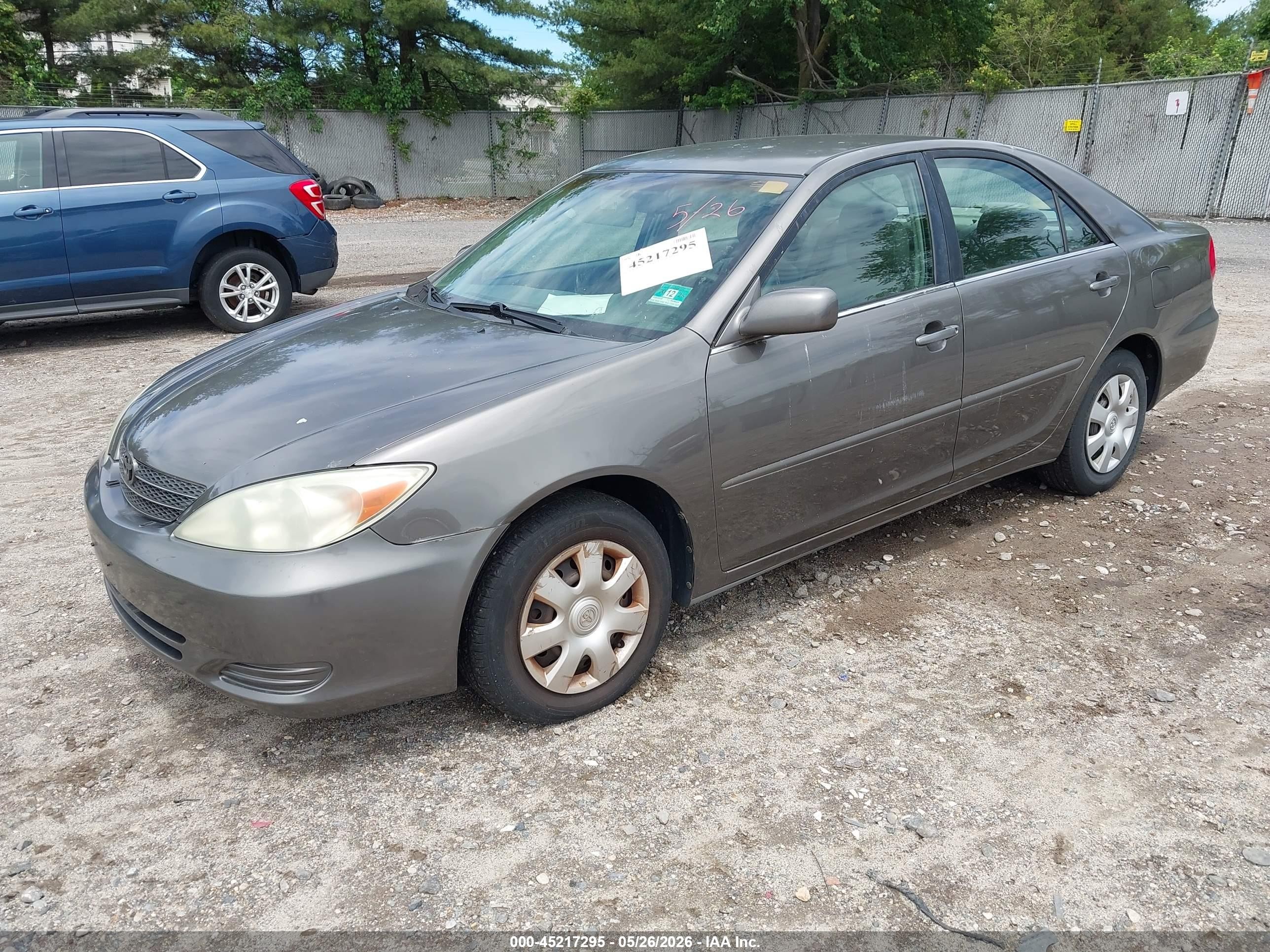 2004 Toyota Camry Le Серый vin: 4T1BE32K74U927534