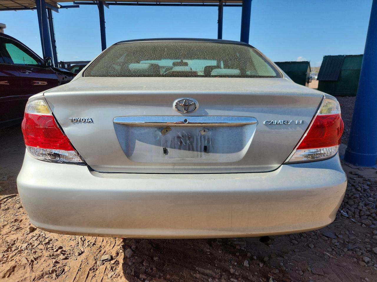2005 Toyota Camry Le Silver vin: 4T1BE32K75U043742