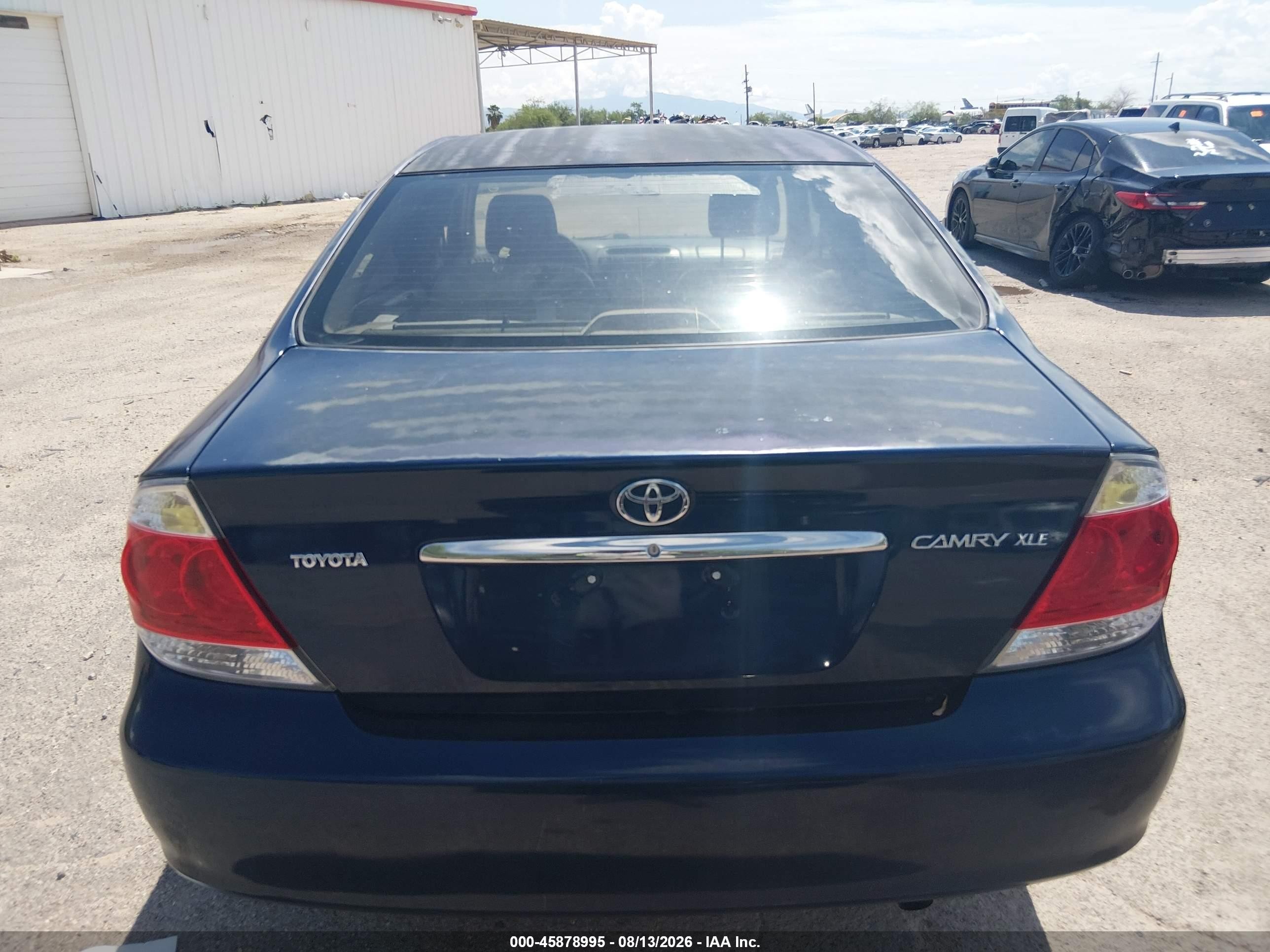 2005 Toyota Camry Xle Blue vin: 4T1BE32K75U076272