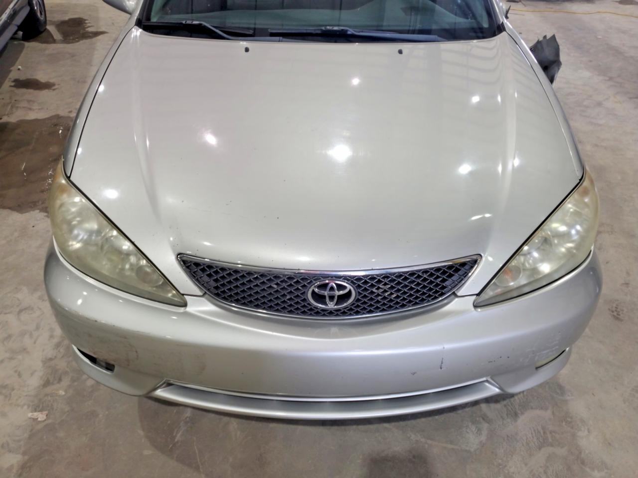 2005 Toyota Camry Se Silver vin: 4T1BE32K75U077650