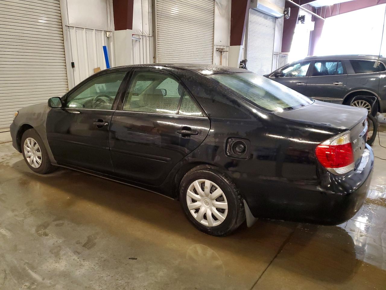 2005 Toyota Camry Le Black vin: 4T1BE32K75U091774