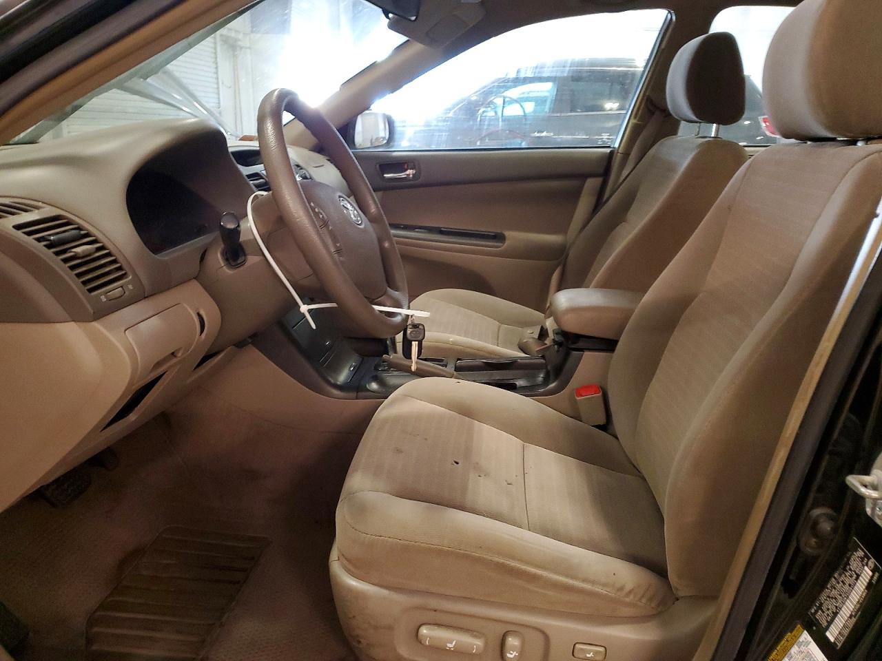 2005 Toyota Camry Le Black vin: 4T1BE32K75U091774