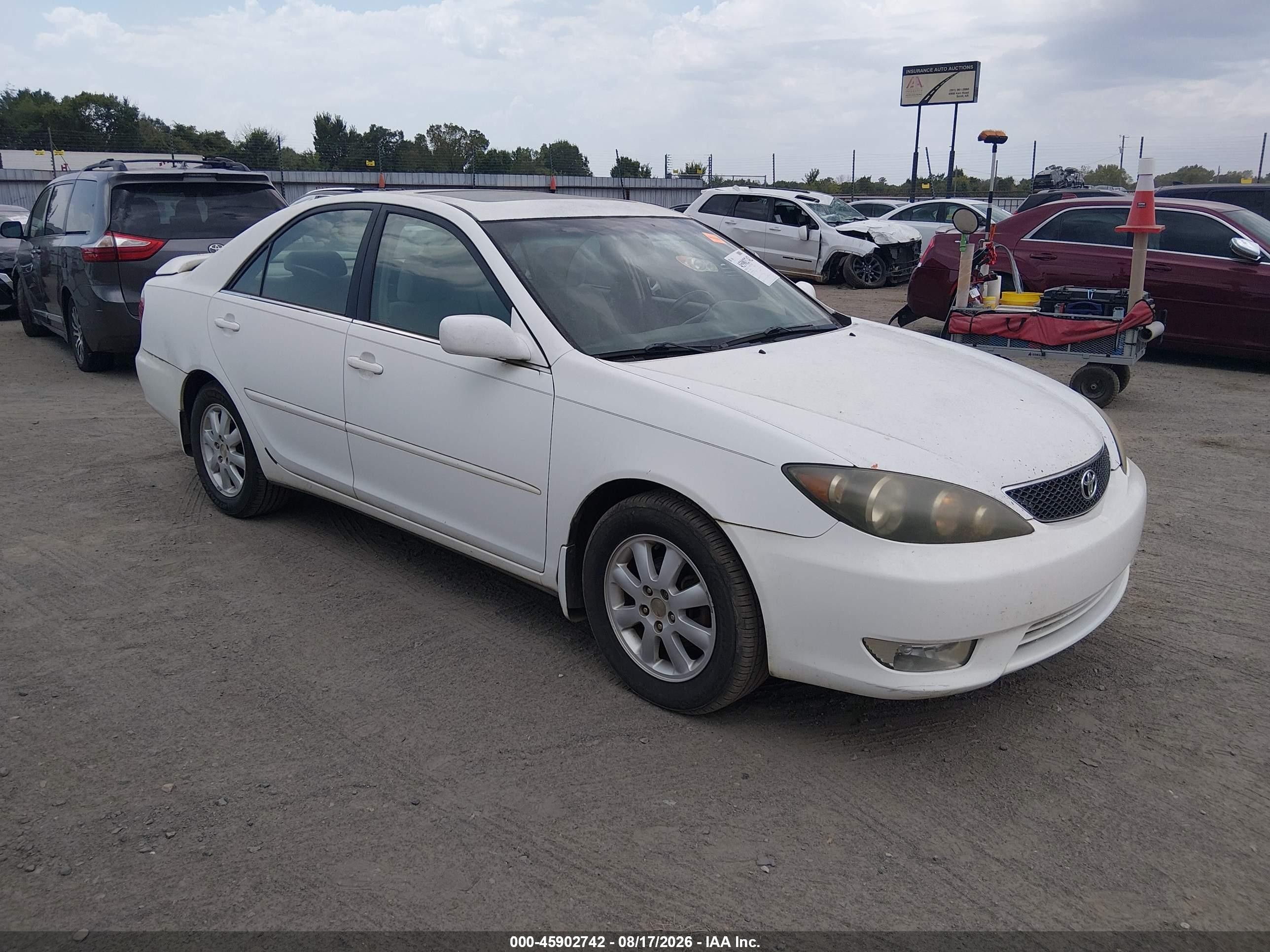 2005 Toyota Camry Se White vin: 4T1BE32K75U381352