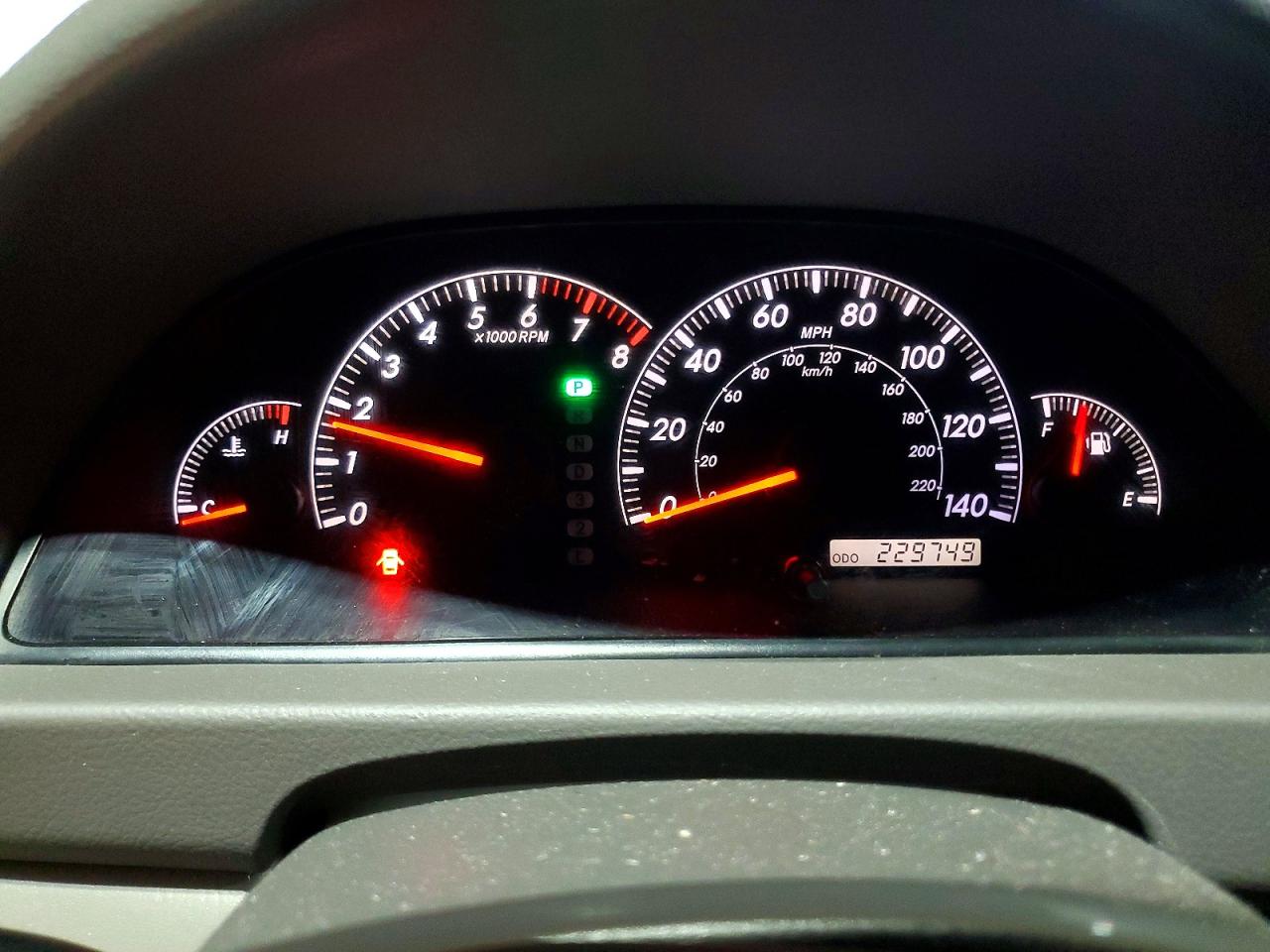 2005 Toyota Camry Le White vin: 4T1BE32K75U385451