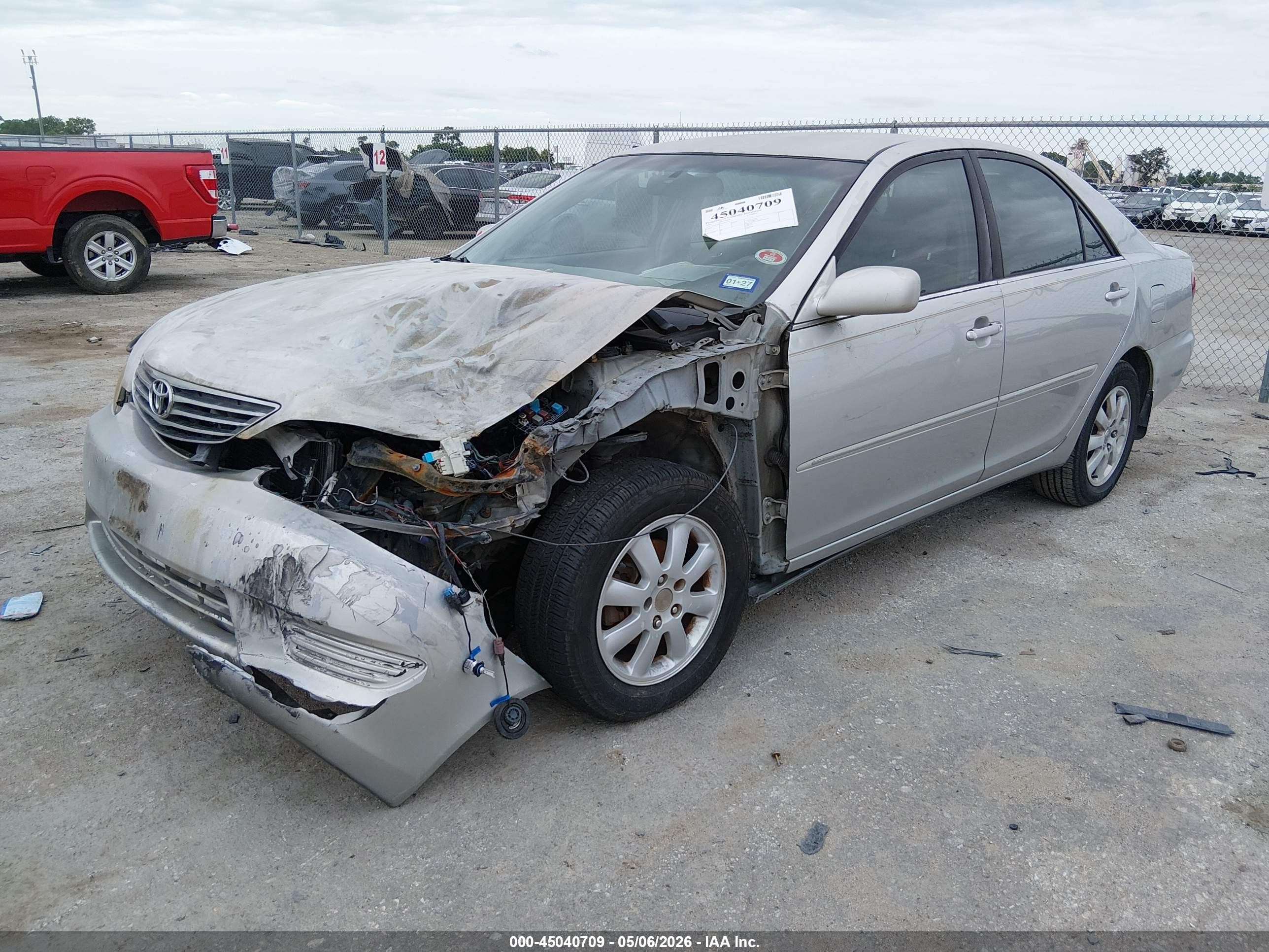 2005 Toyota Camry Xle Silver vin: 4T1BE32K75U393517