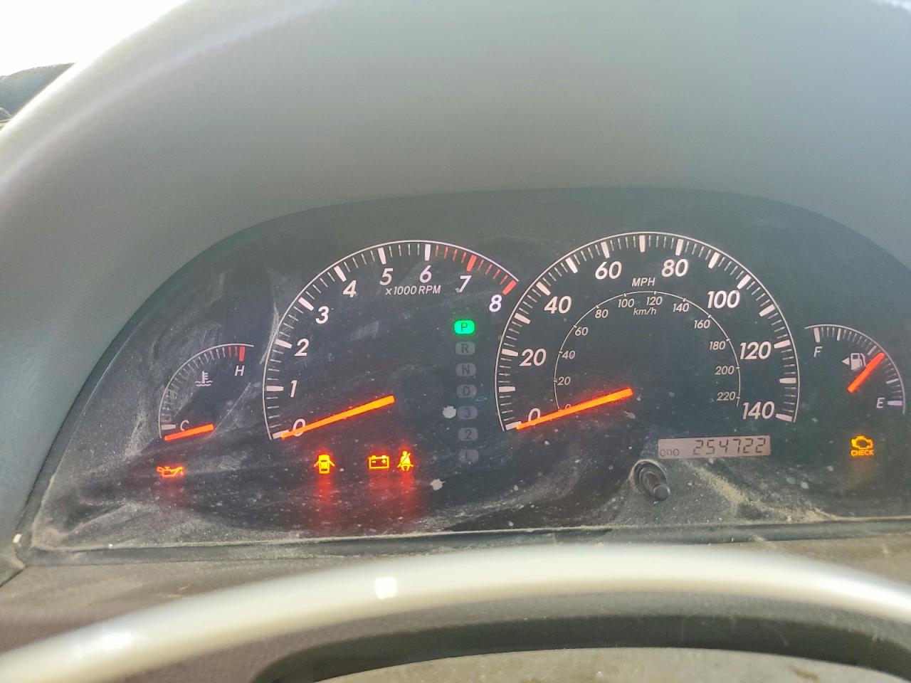 2005 Toyota Camry Le Золотой vin: 4T1BE32K75U431750