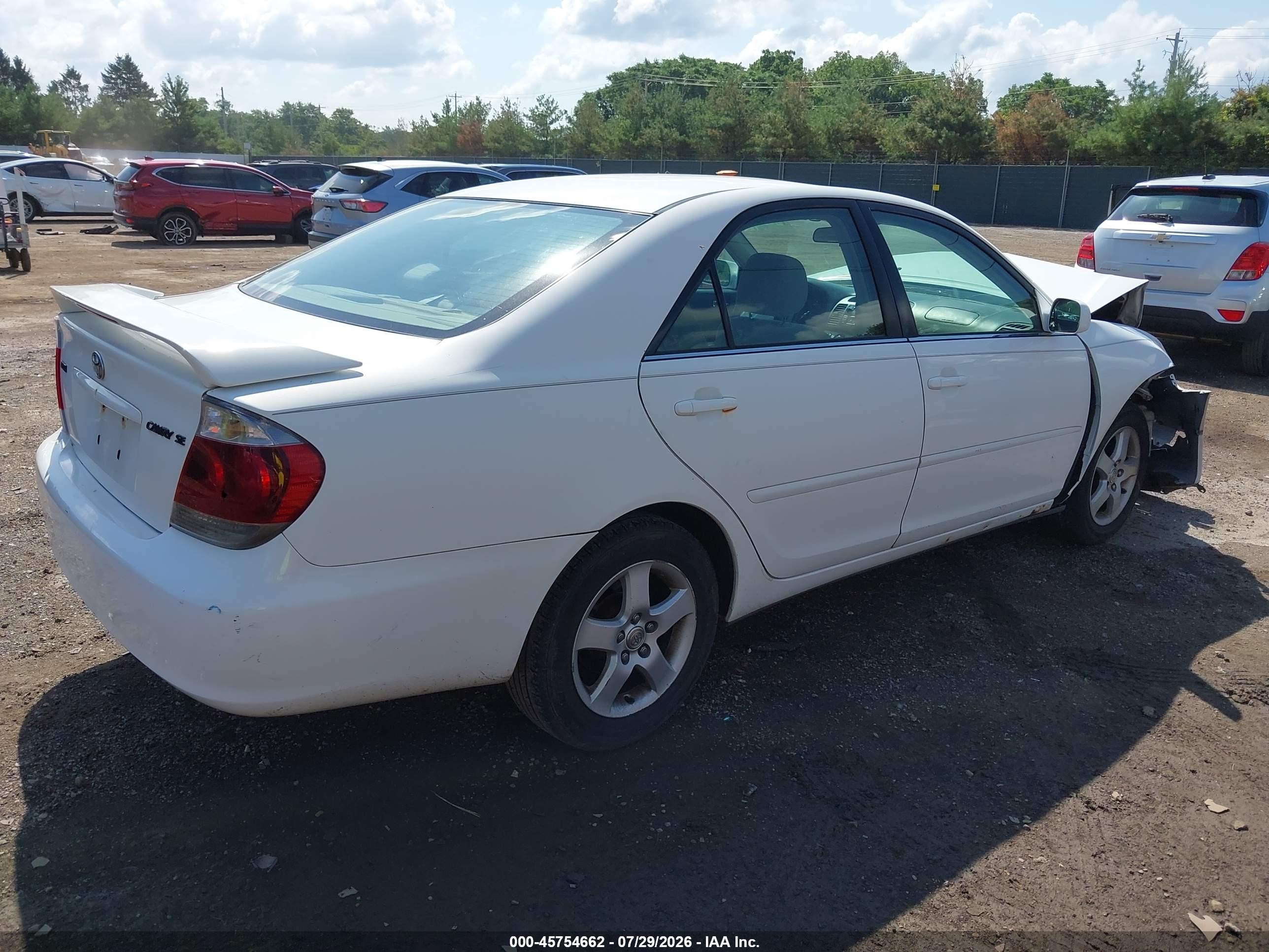 2005 Toyota Camry Se White vin: 4T1BE32K75U435314
