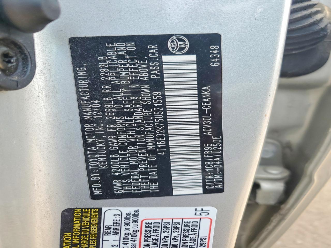 2005 Toyota Camry Le Серебряный vin: 4T1BE32K75U521559