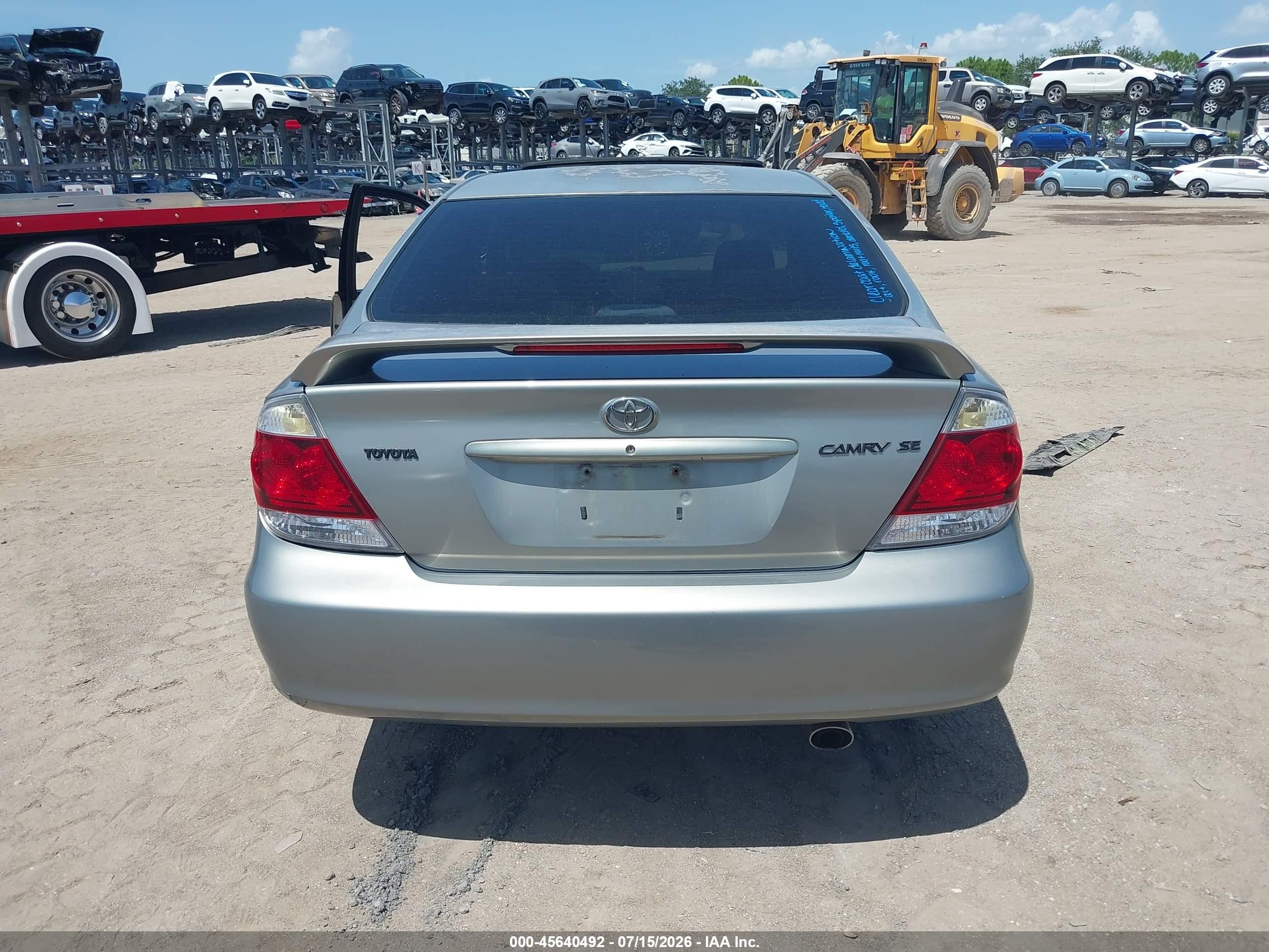 2005 Toyota Camry Se Champagne vin: 4T1BE32K75U535428