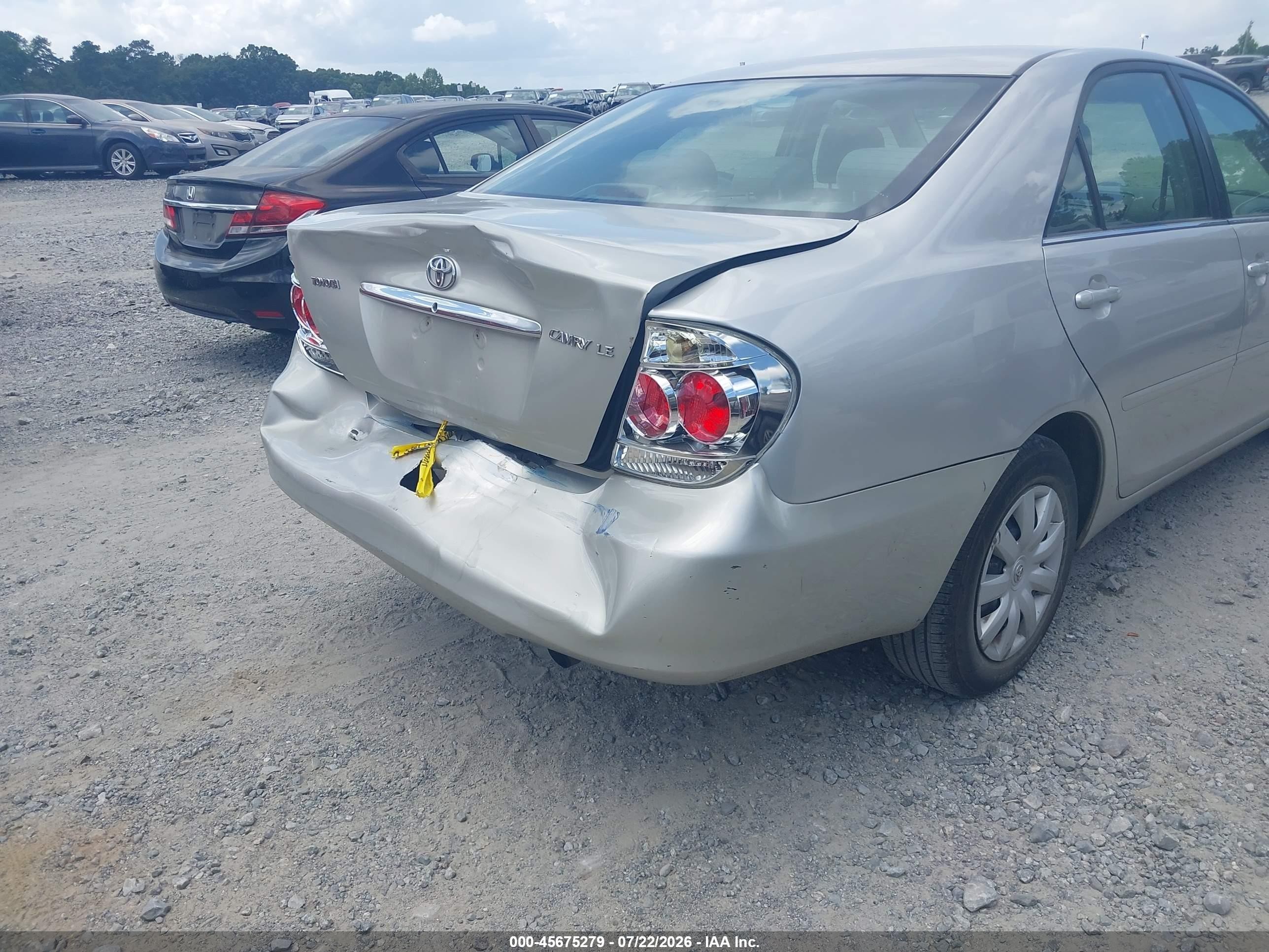2005 Toyota Camry Le Серебряный vin: 4T1BE32K75U563696