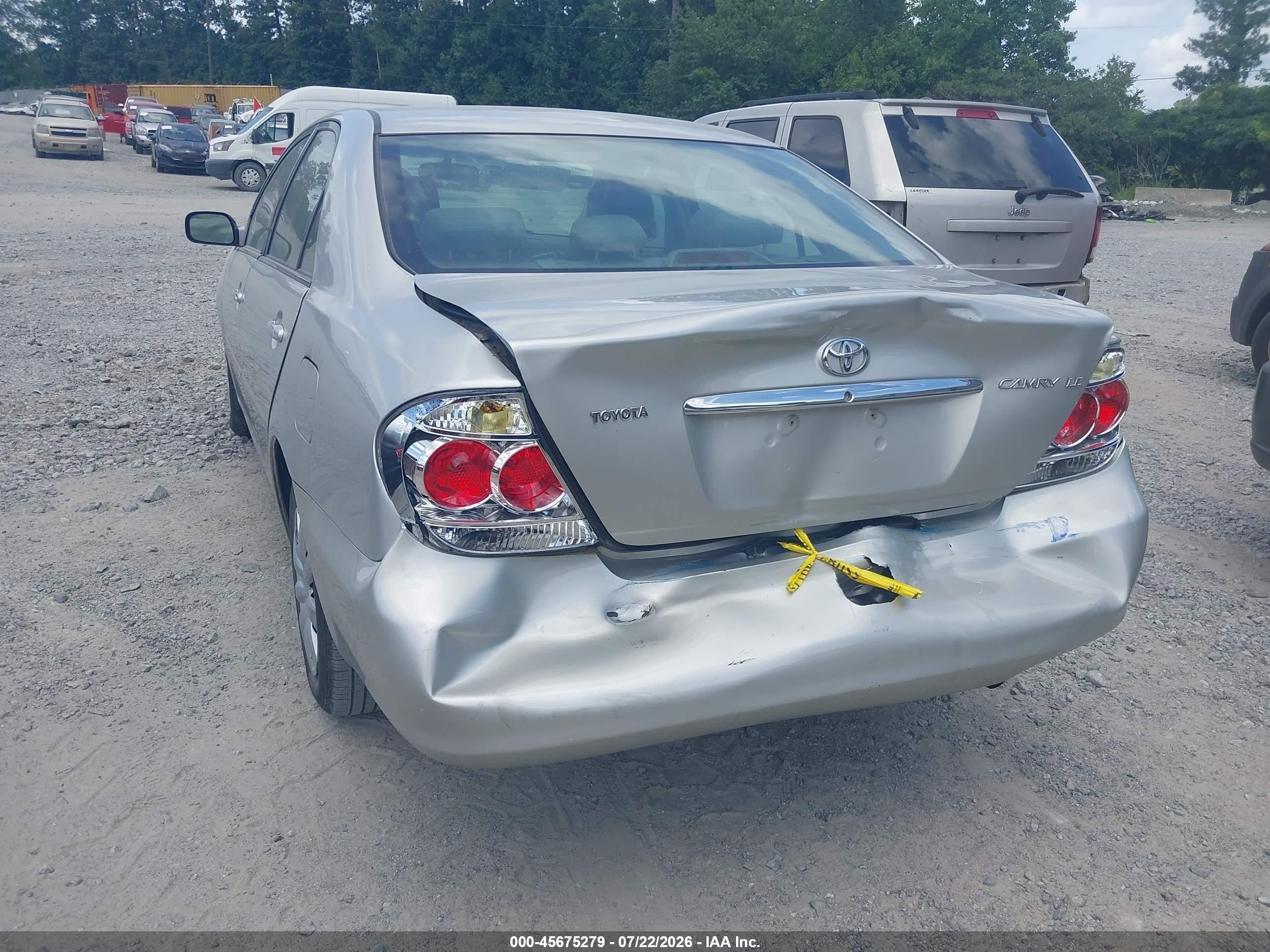 2005 Toyota Camry Le Серебряный vin: 4T1BE32K75U563696