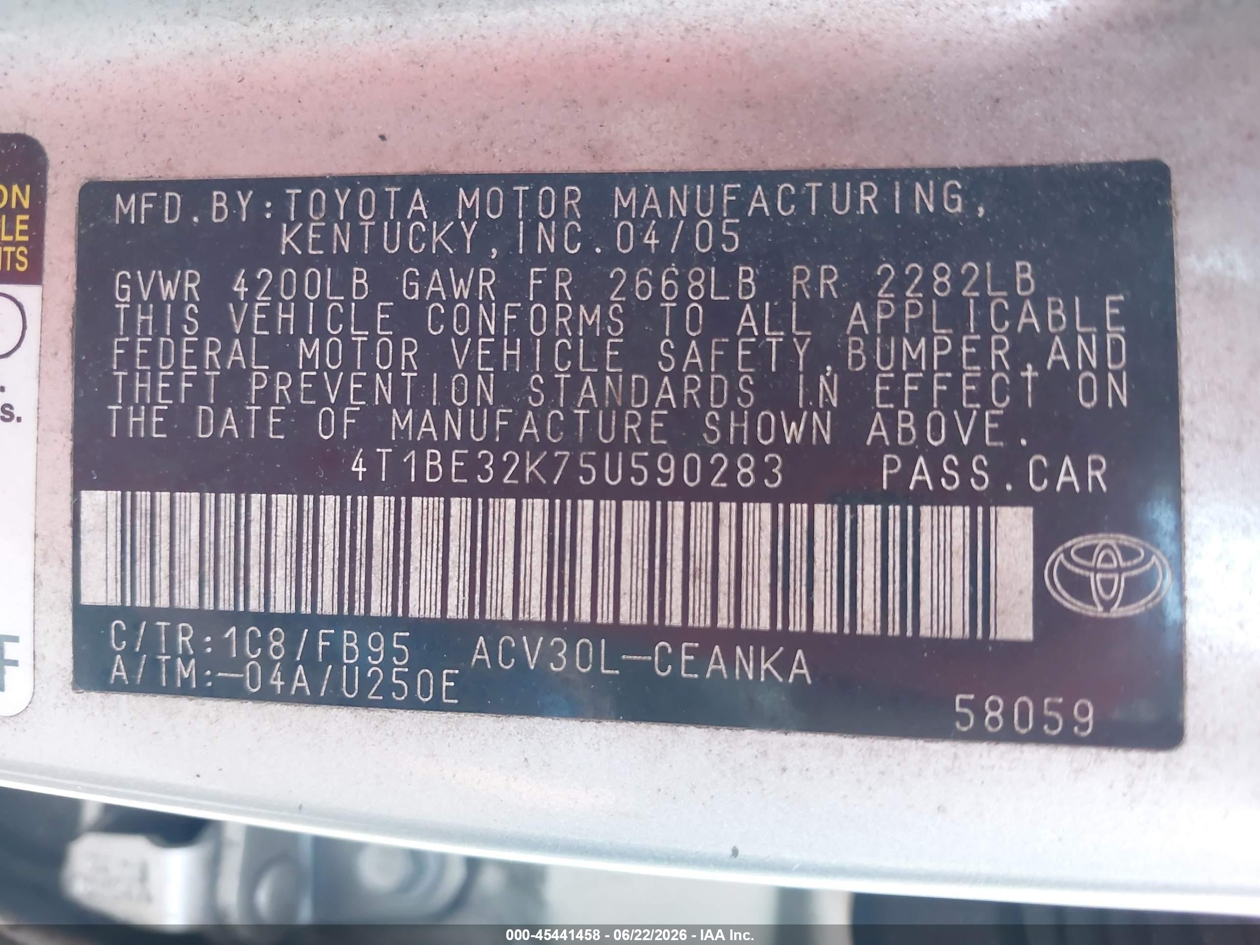 2005 Toyota Camry Le Серебряный vin: 4T1BE32K75U590283