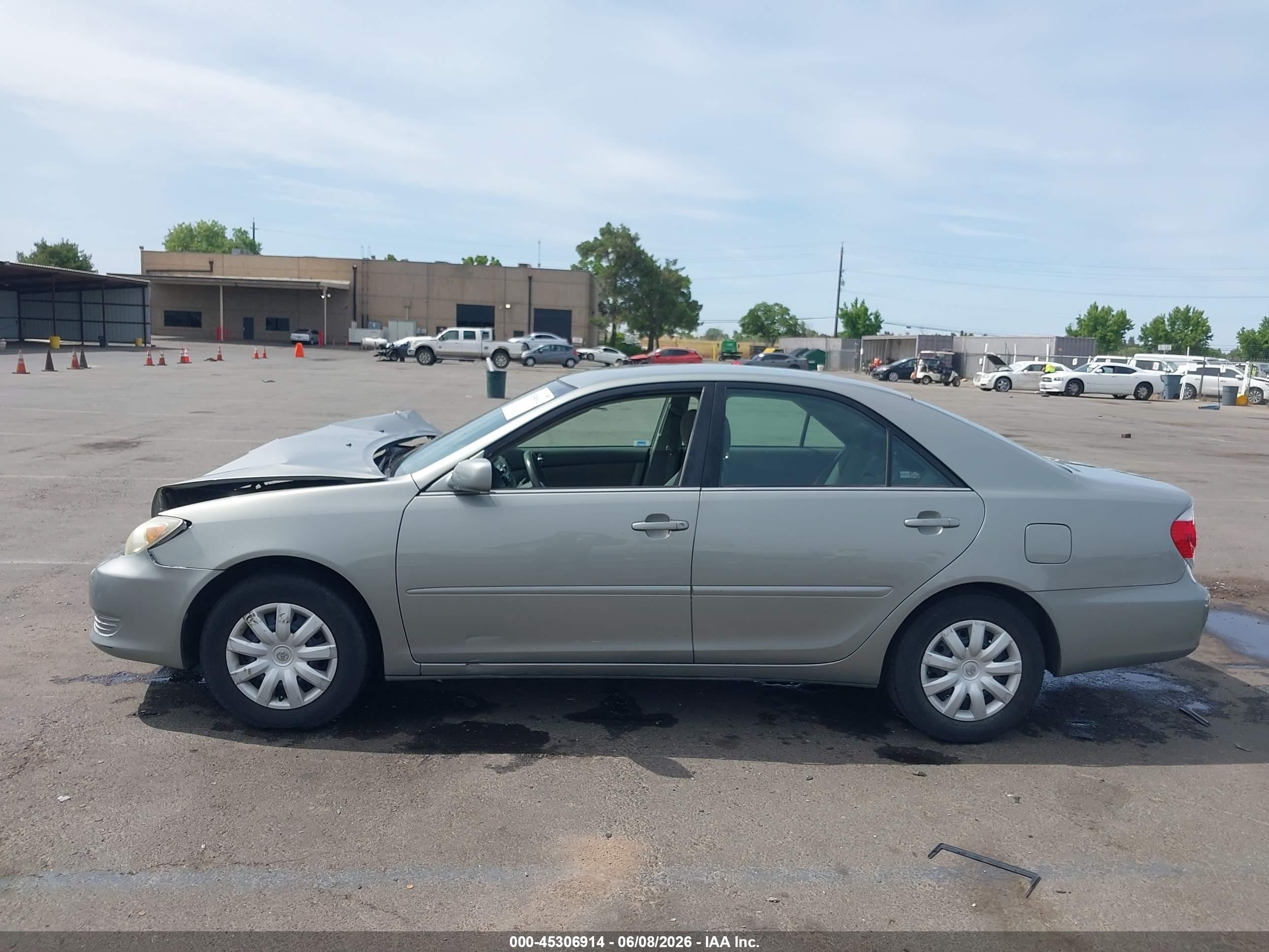 2005 Toyota Camry Le/xle/se Gray vin: 4T1BE32K75U605171