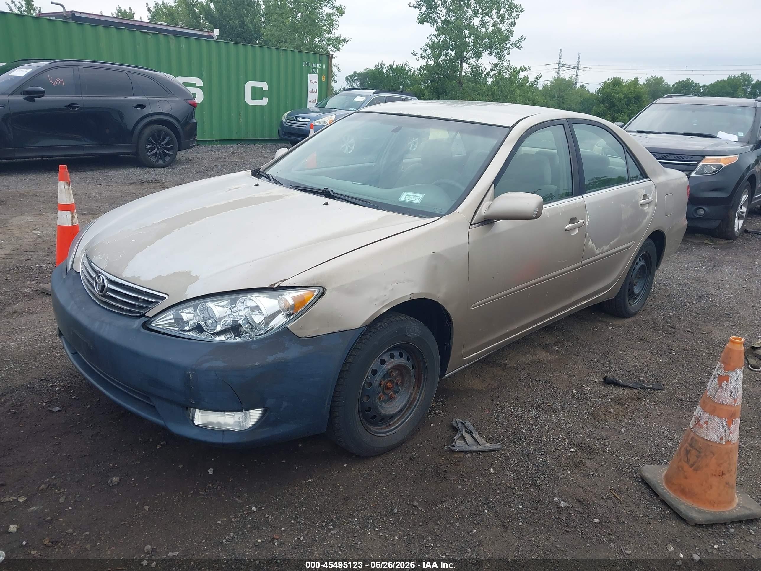 2005 Toyota Camry Std Tan vin: 4T1BE32K75U946733