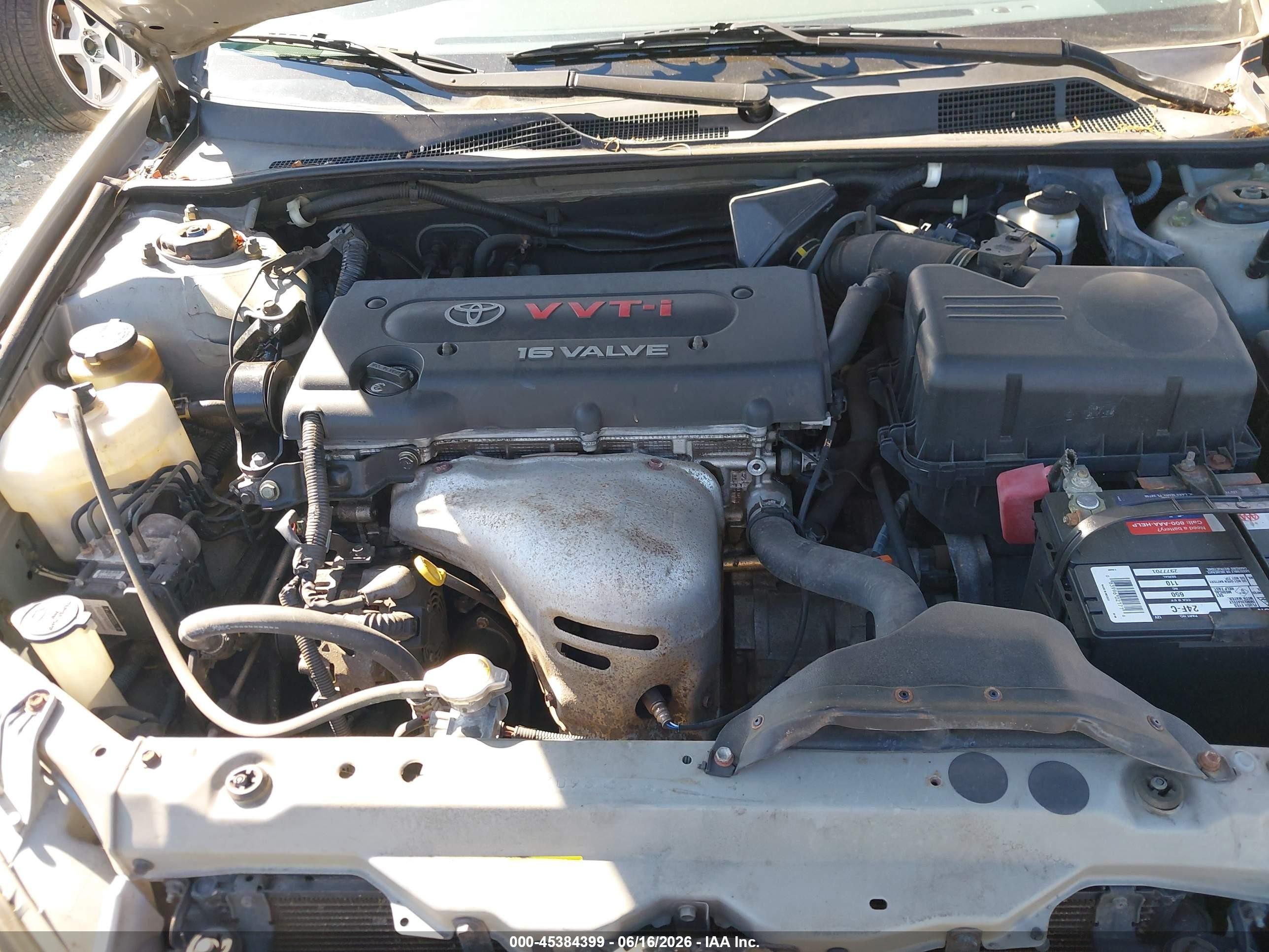 2005 Toyota Camry Le Silver vin: 4T1BE32K75U947347