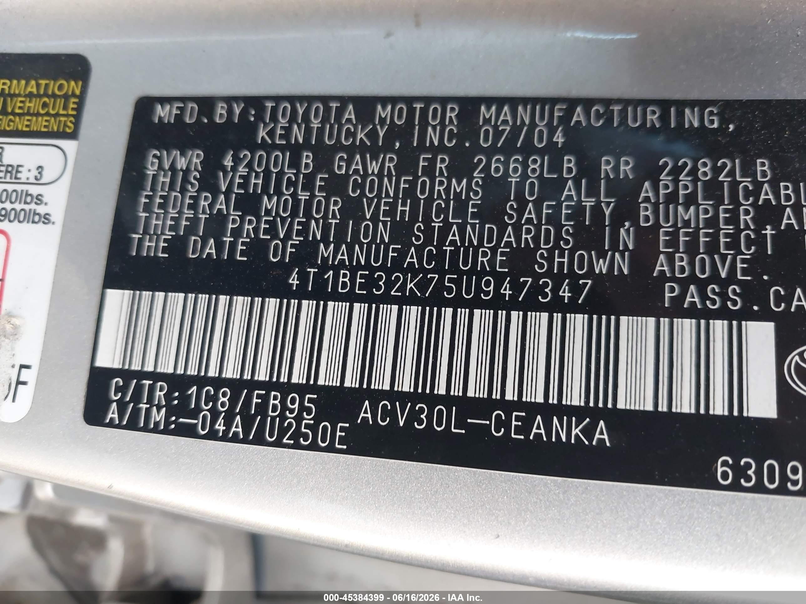 2005 Toyota Camry Le Silver vin: 4T1BE32K75U947347
