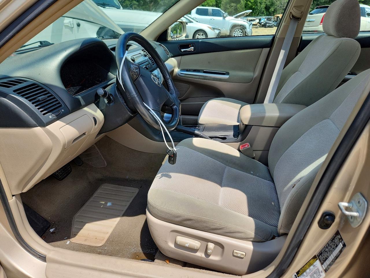 2005 Toyota Camry Se Золотой vin: 4T1BE32K75U968182