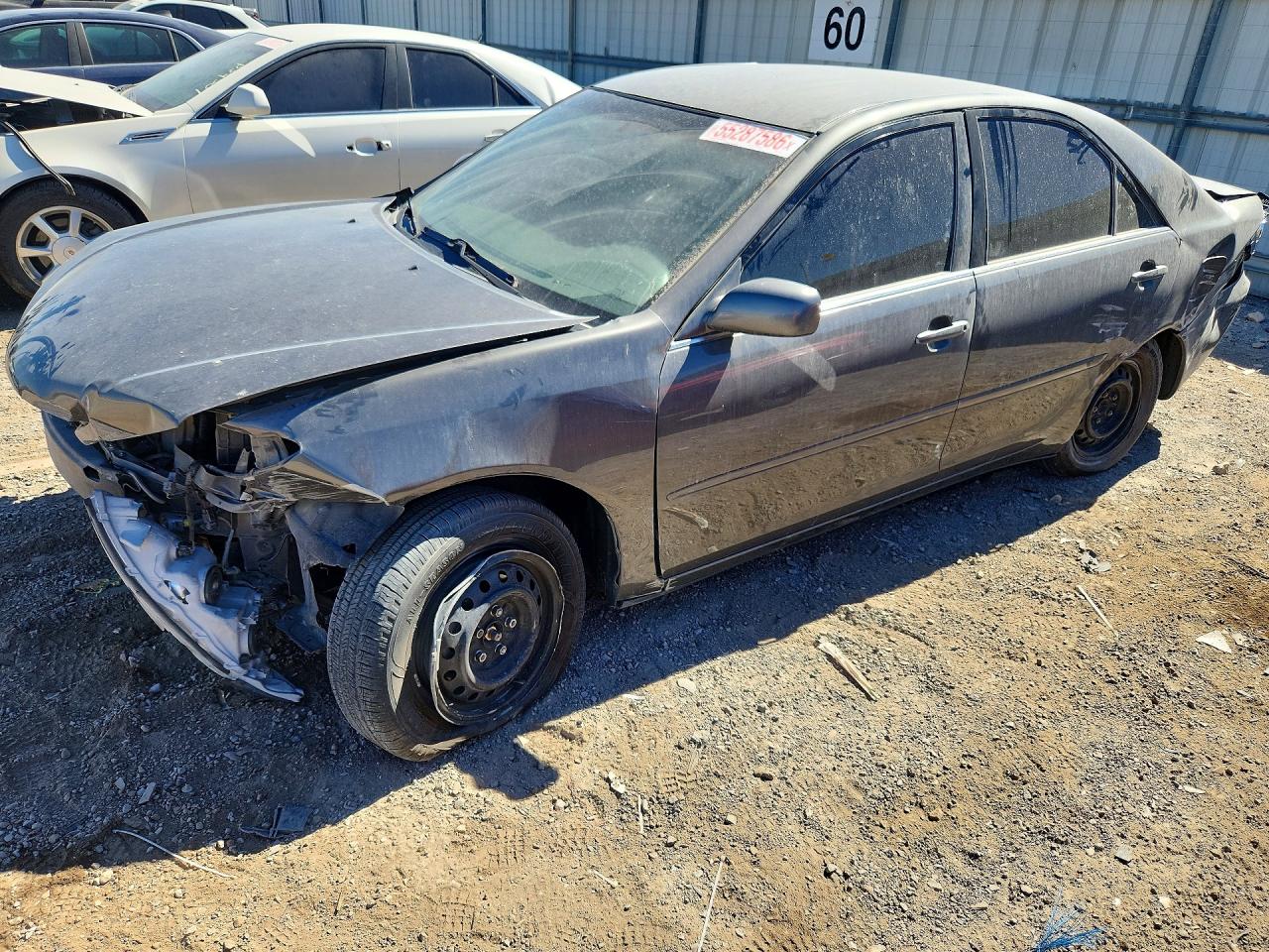 2005 Toyota Camry Le Brown vin: 4T1BE32K75U973253