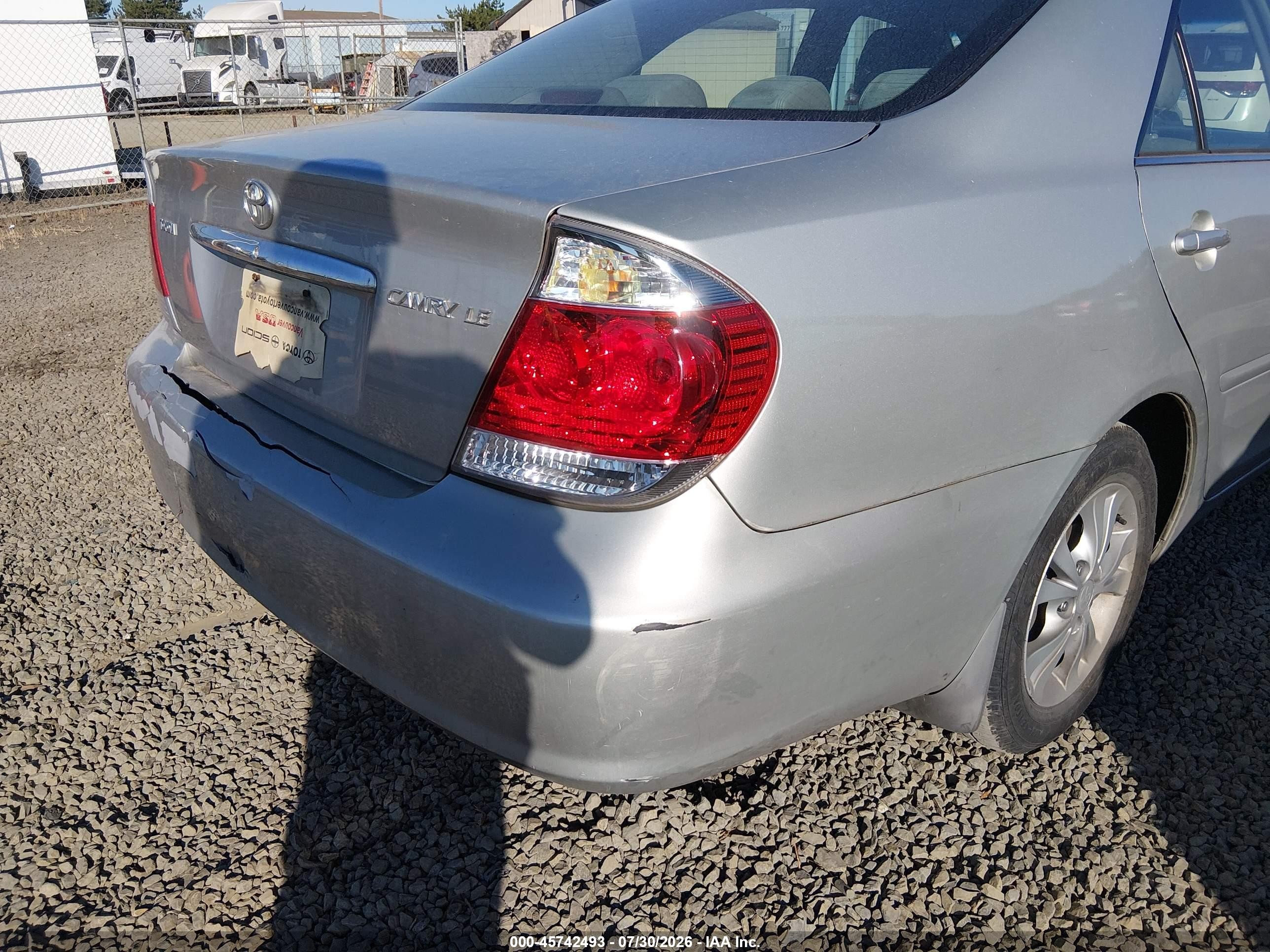 2006 Toyota Camry Le Silver vin: 4T1BE32K76U146208