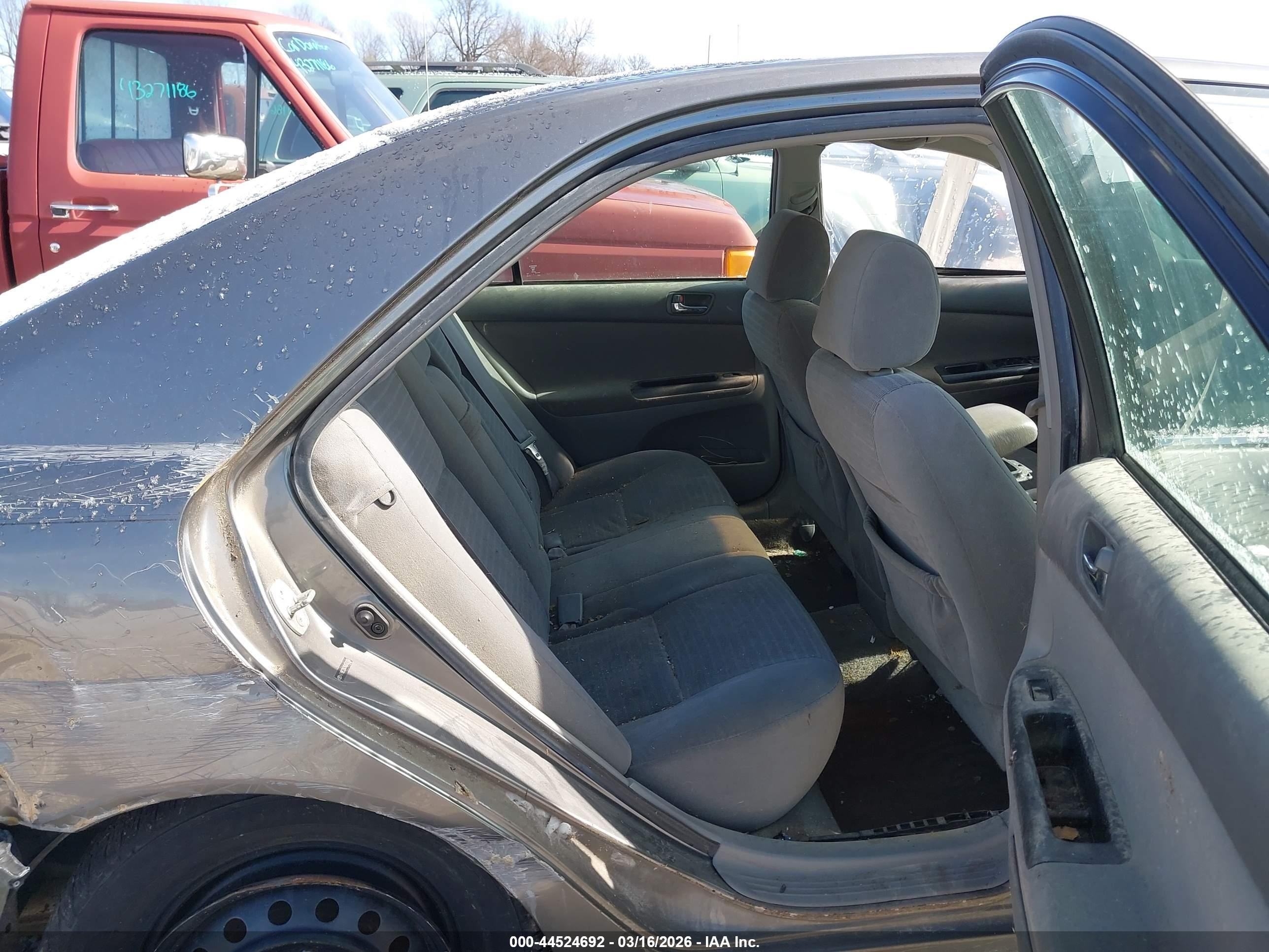 2006 Toyota Camry Le Серый vin: 4T1BE32K76U650368