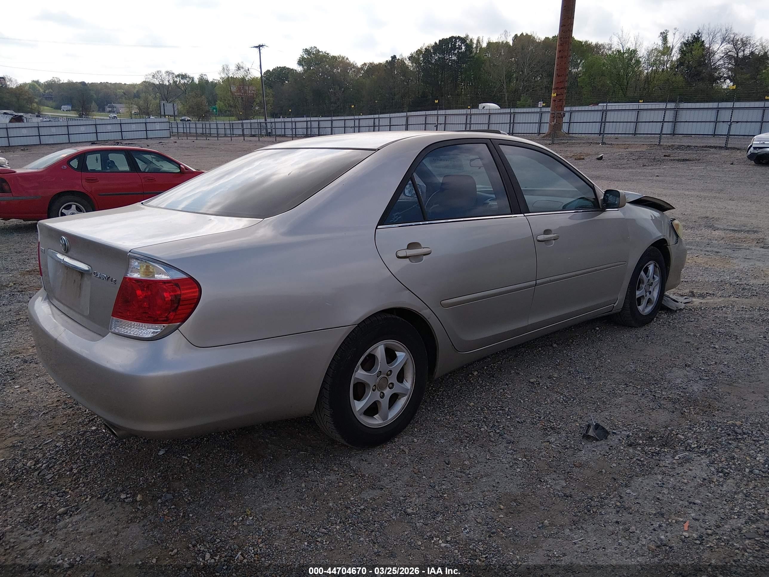 2006 Toyota Camry Le Champagne vin: 4T1BE32K76U704249