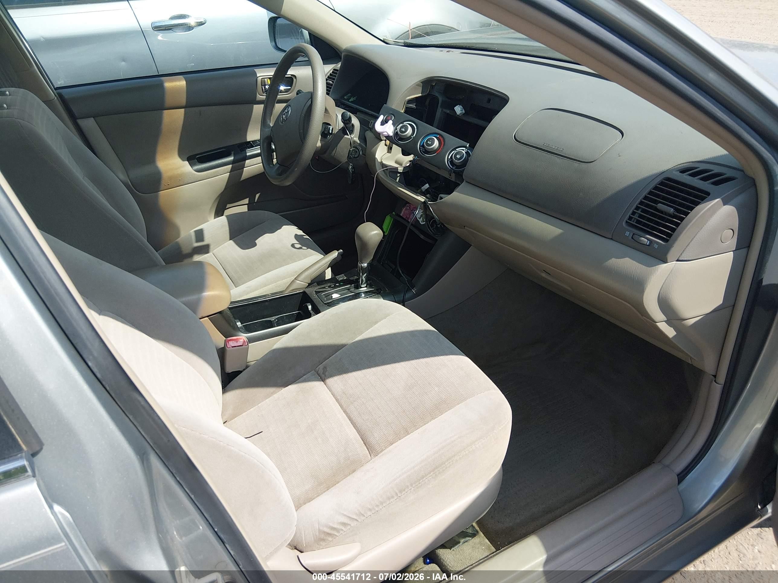 2006 Toyota Camry Le Серебряный vin: 4T1BE32K76U710942