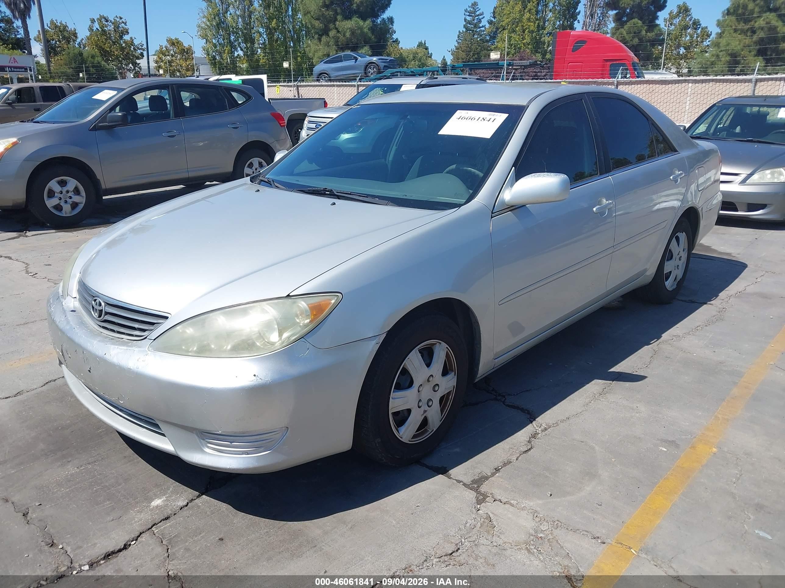 2006 Toyota Camry Le Серебряный vin: 4T1BE32K76U722945