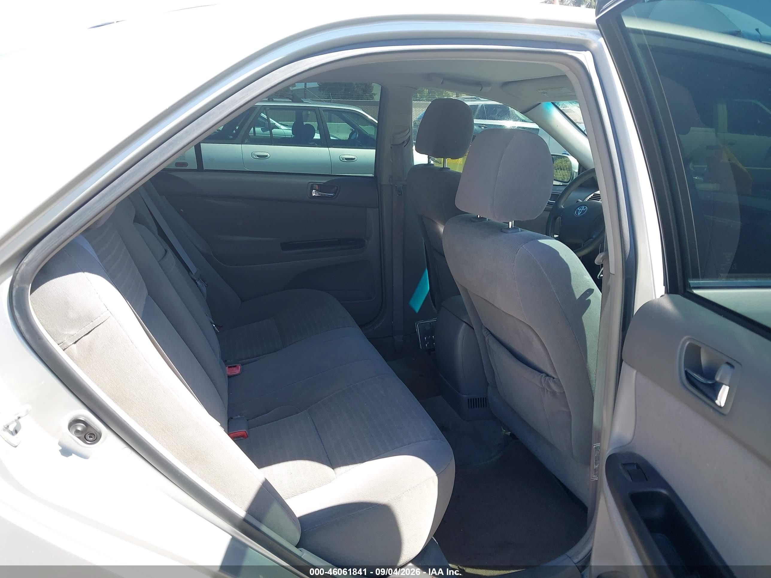 2006 Toyota Camry Le Серебряный vin: 4T1BE32K76U722945