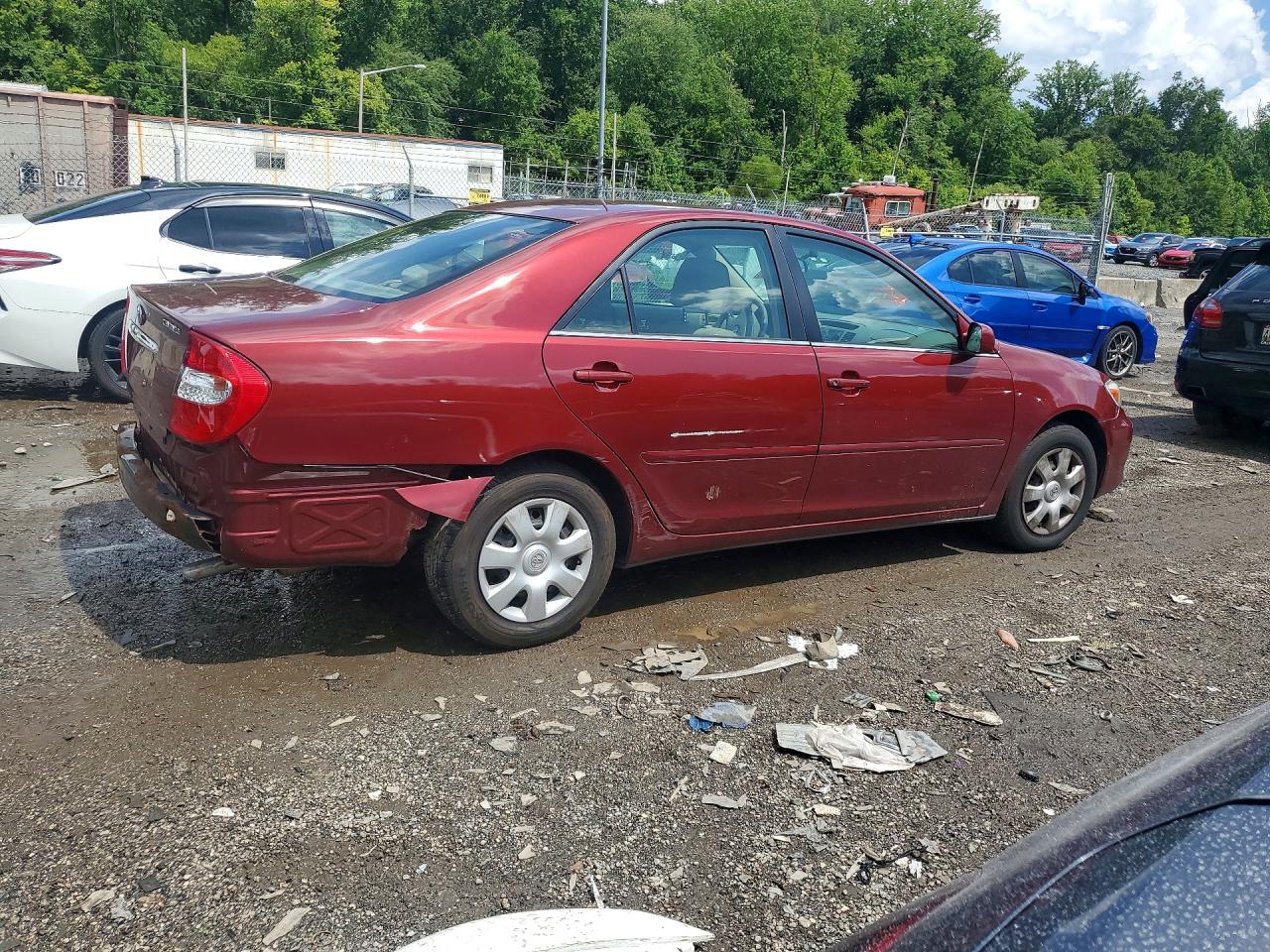 2002 Toyota Camry Le Maroon vin: 4T1BE32K82U062649