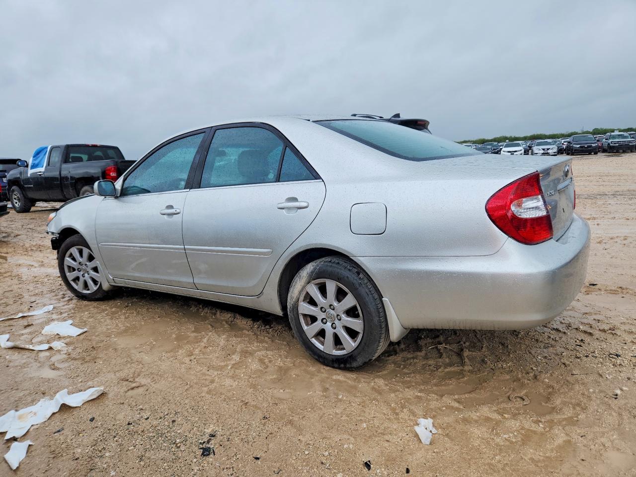 2002 Toyota Camry Le Серебряный vin: 4T1BE32K82U073604