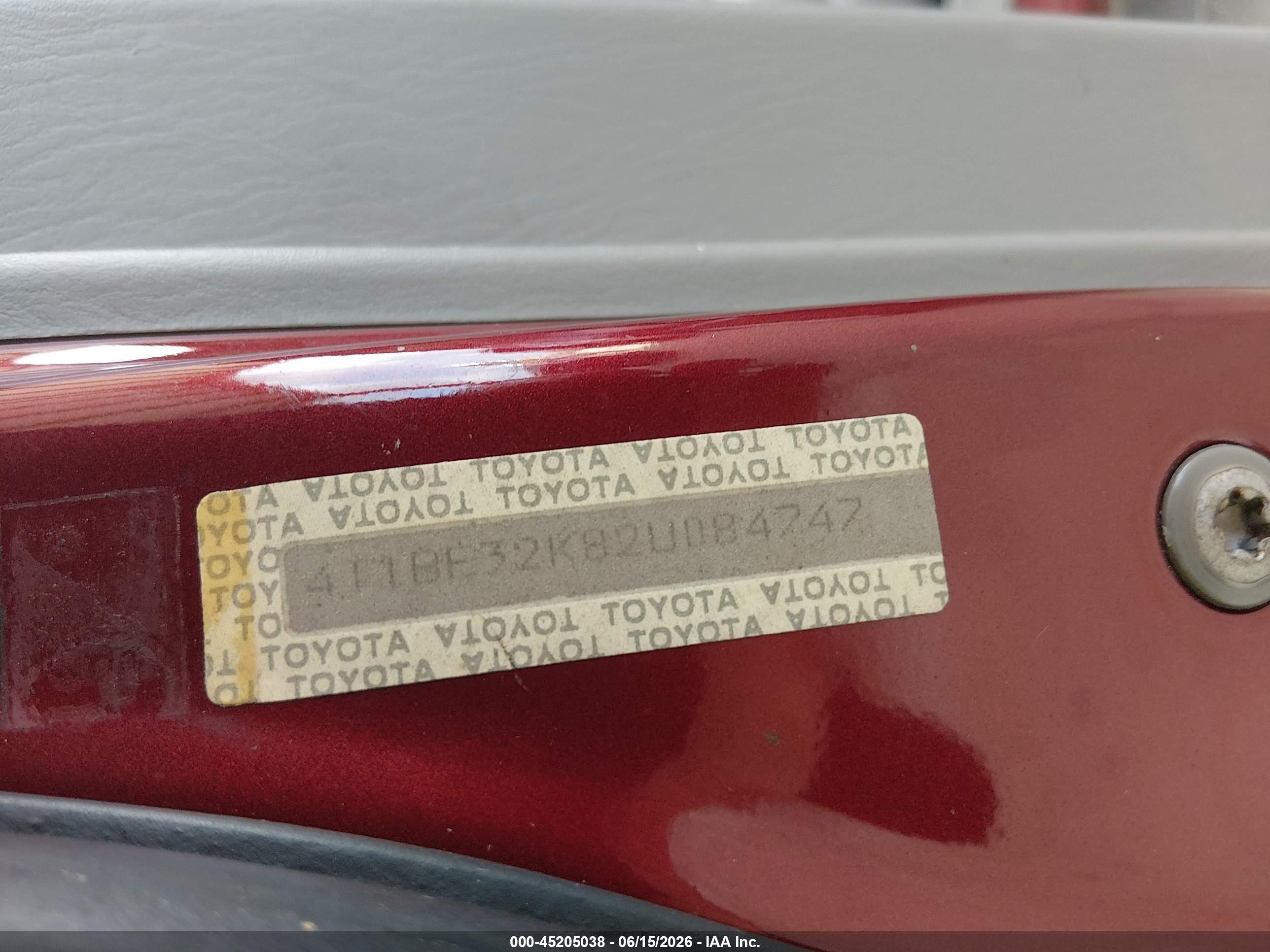 2002 Toyota Camry Xle Красный vin: 4T1BE32K82U084747