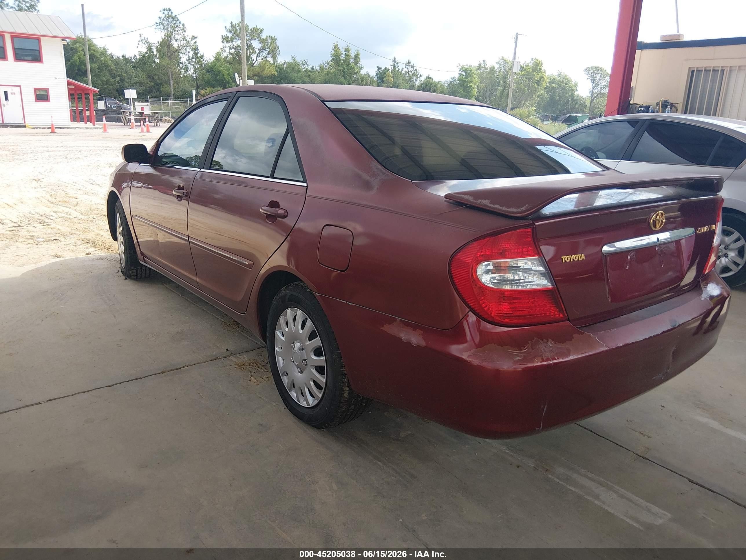 2002 Toyota Camry Xle Красный vin: 4T1BE32K82U084747
