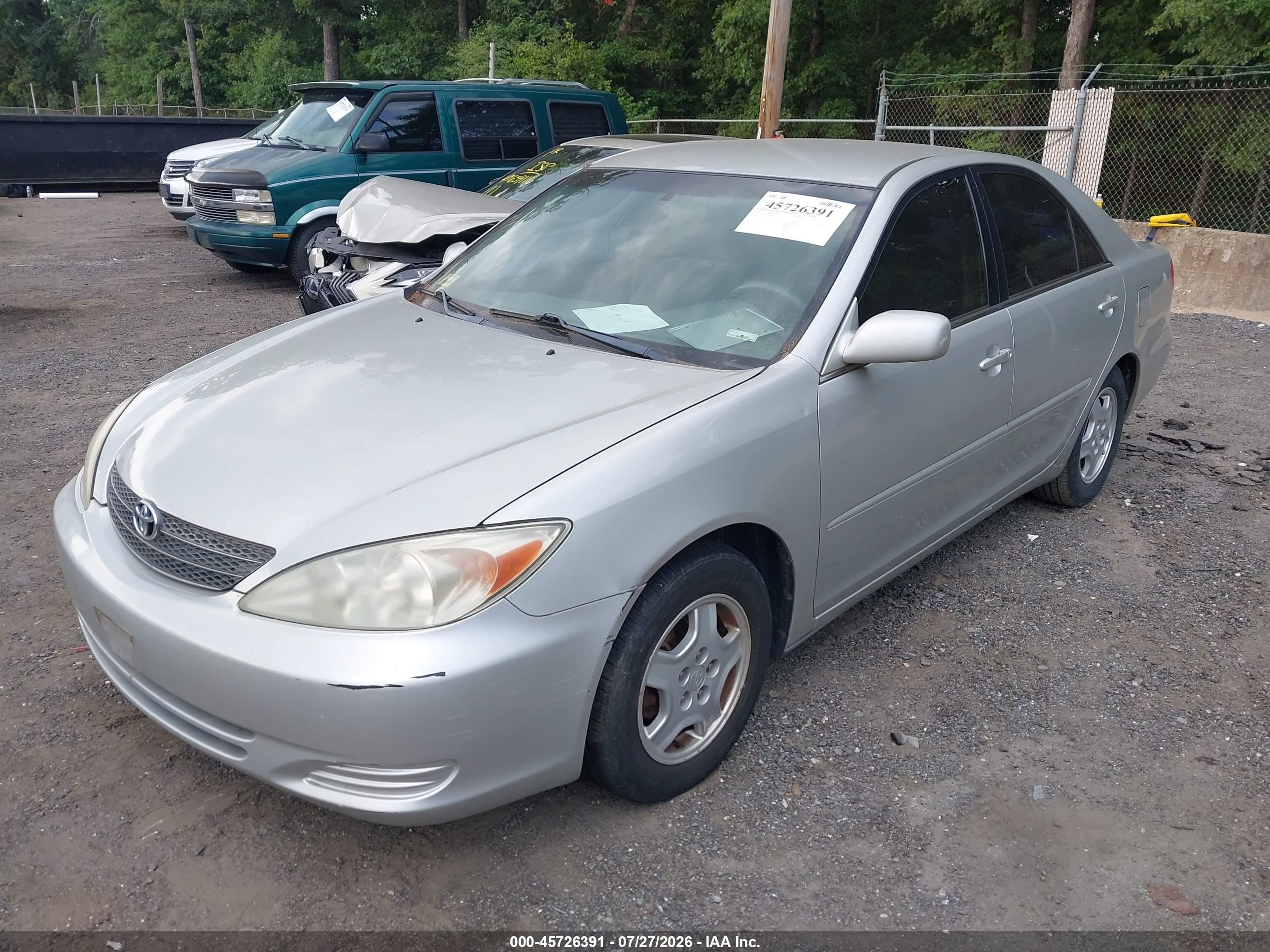2002 Toyota Camry Le Silver vin: 4T1BE32K82U094677