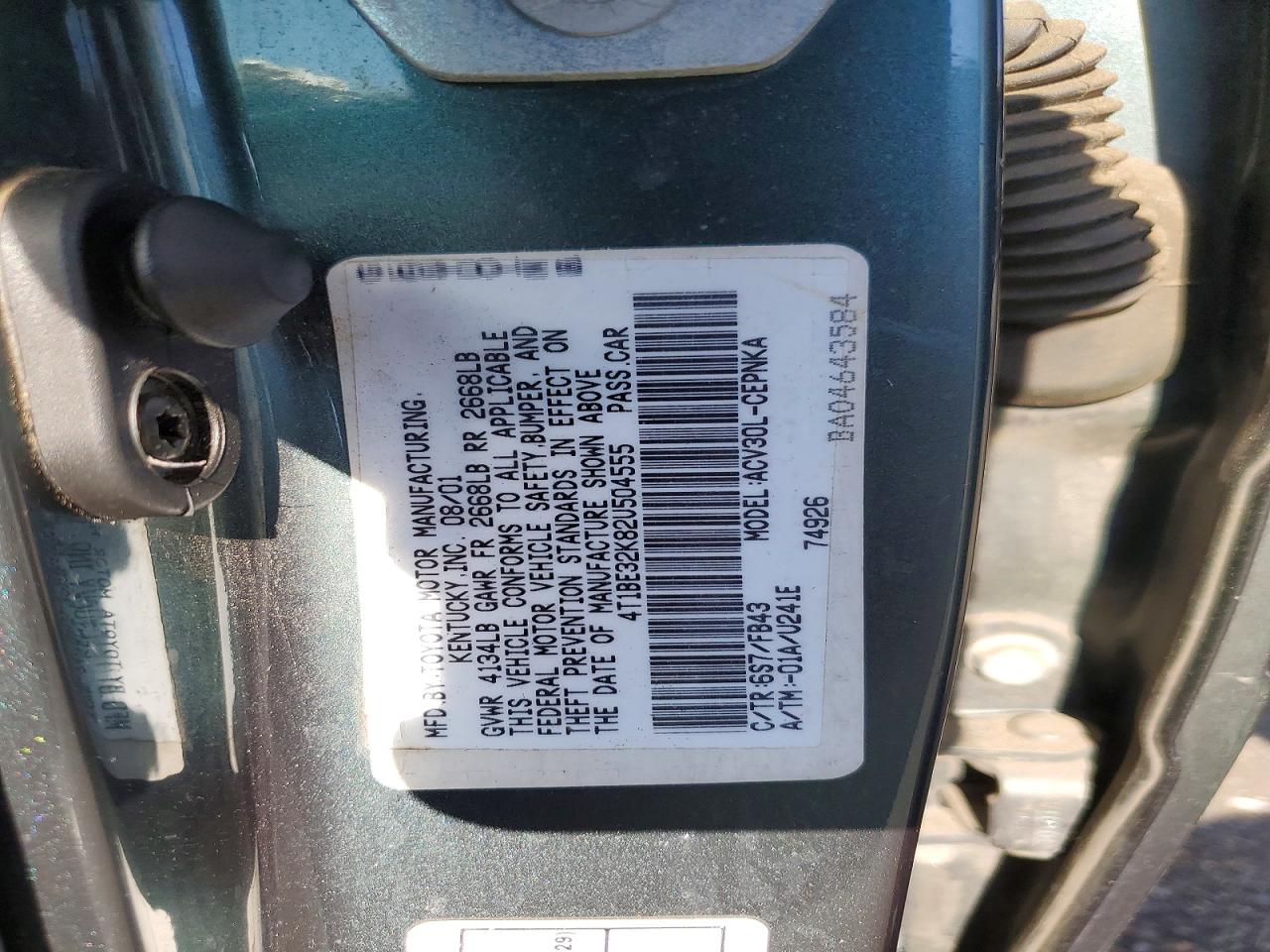 2002 Toyota Camry Le Green vin: 4T1BE32K82U504555