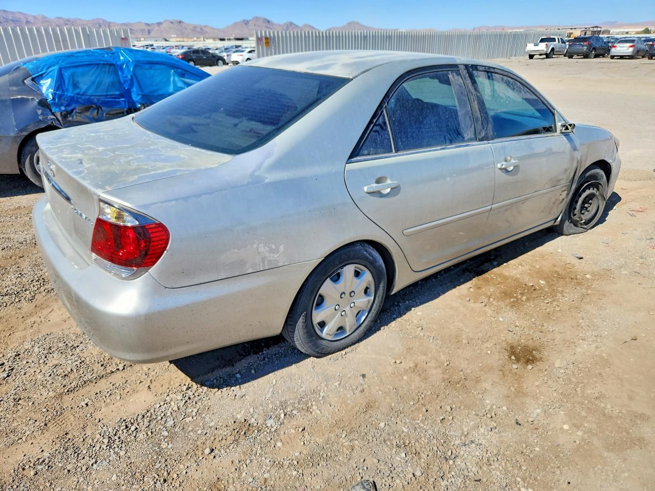 2002 Toyota Camry Le Silver vin: 4T1BE32K82U543405