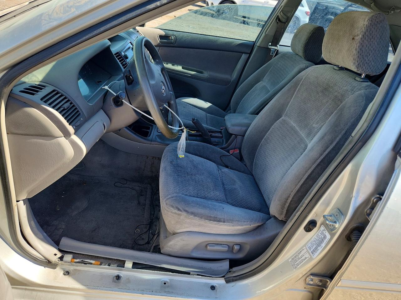 2002 Toyota Camry Le Silver vin: 4T1BE32K82U543405