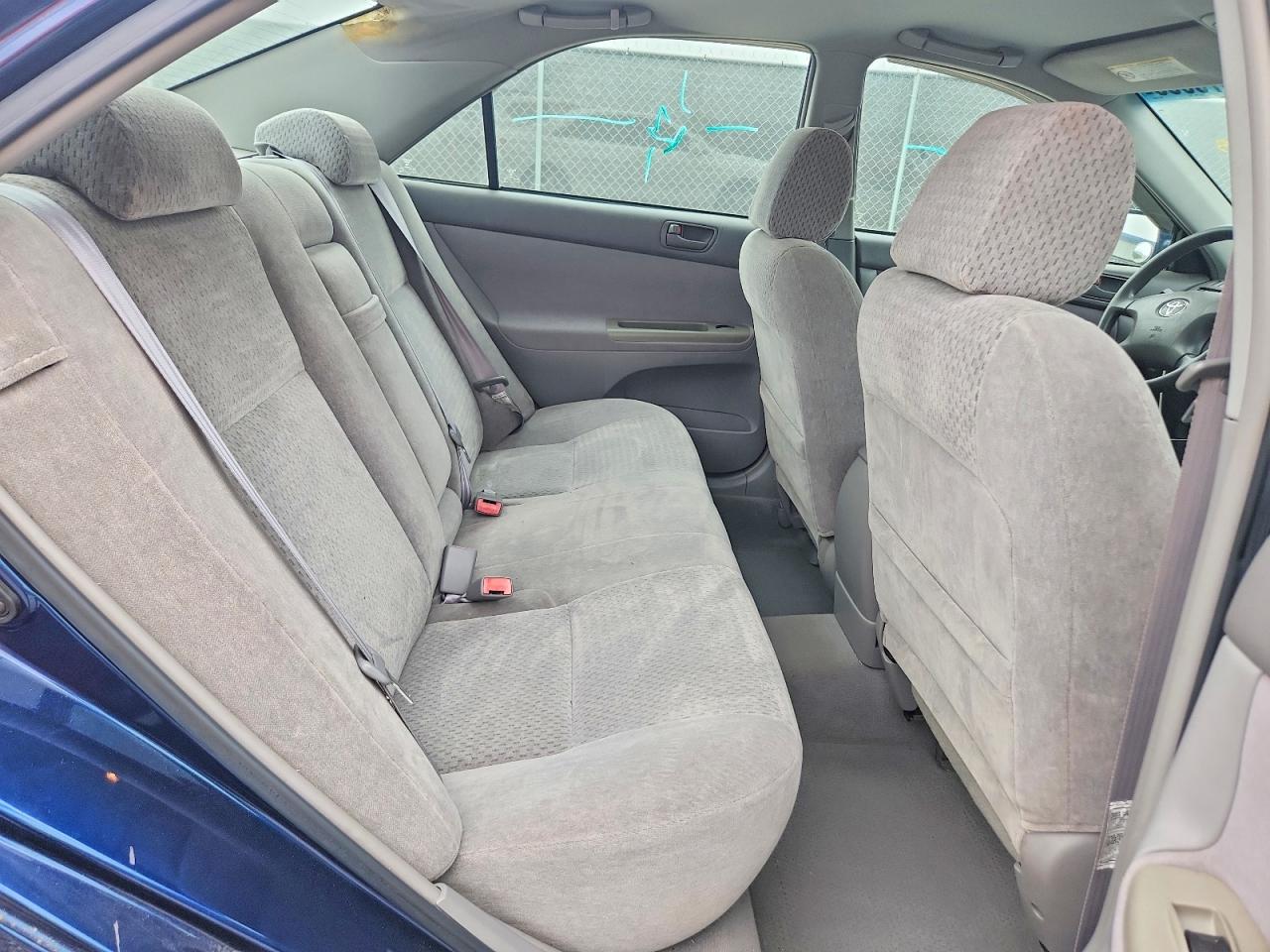 2002 Toyota Camry Le Синий vin: 4T1BE32K82U550841