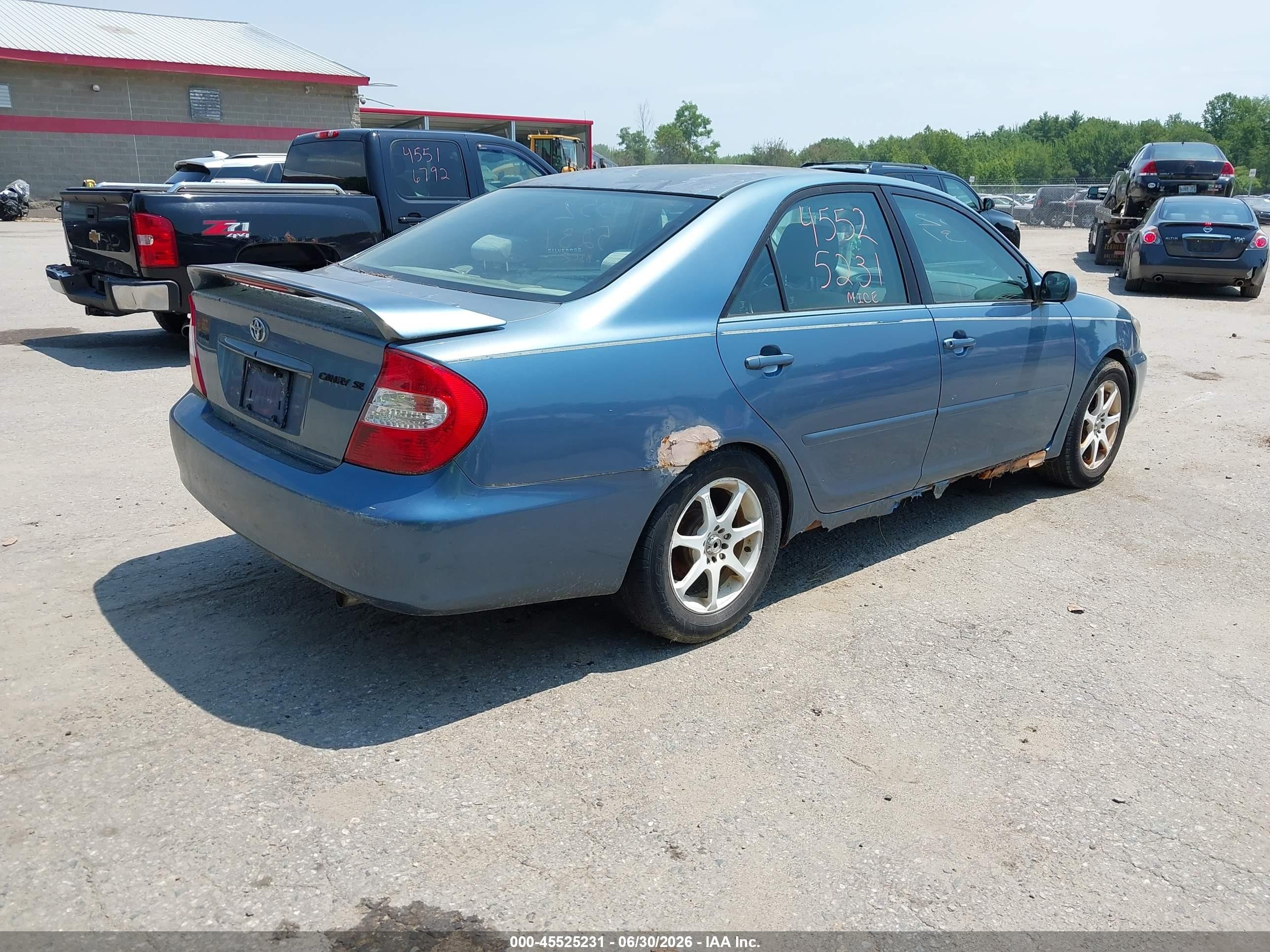 2002 Toyota Camry Se Blue vin: 4T1BE32K82U551696