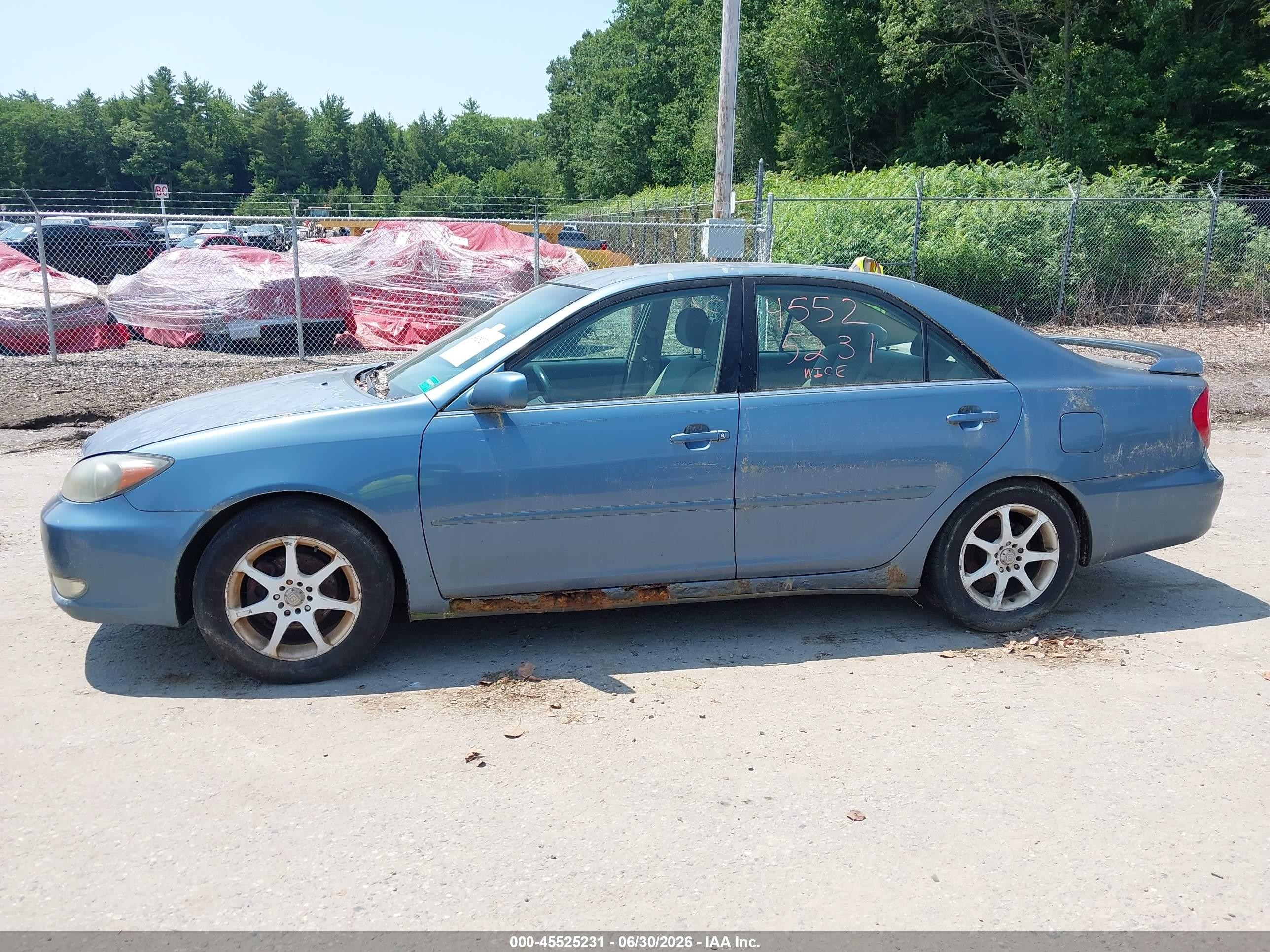 2002 Toyota Camry Se Blue vin: 4T1BE32K82U551696