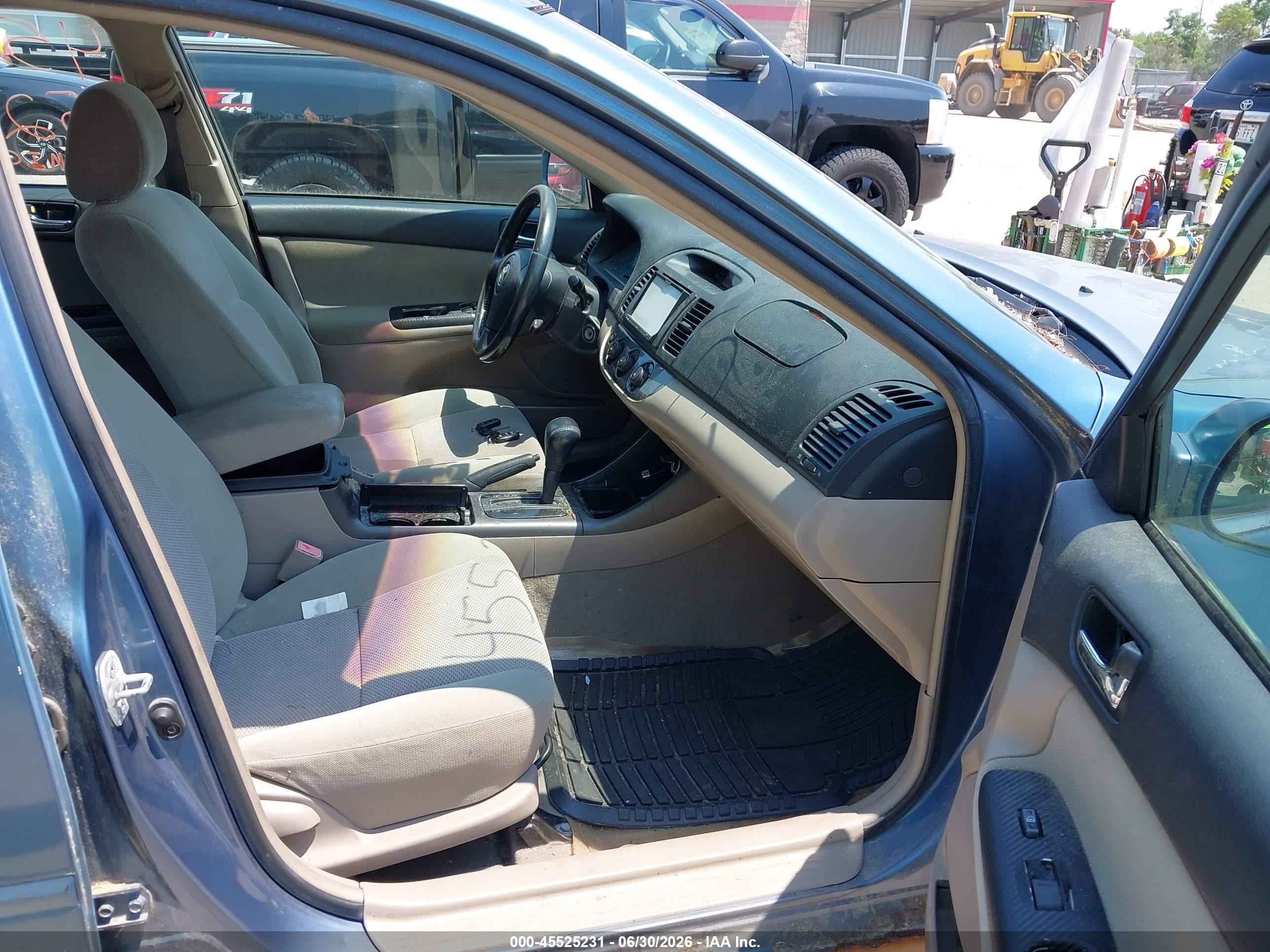 2002 Toyota Camry Se Blue vin: 4T1BE32K82U551696