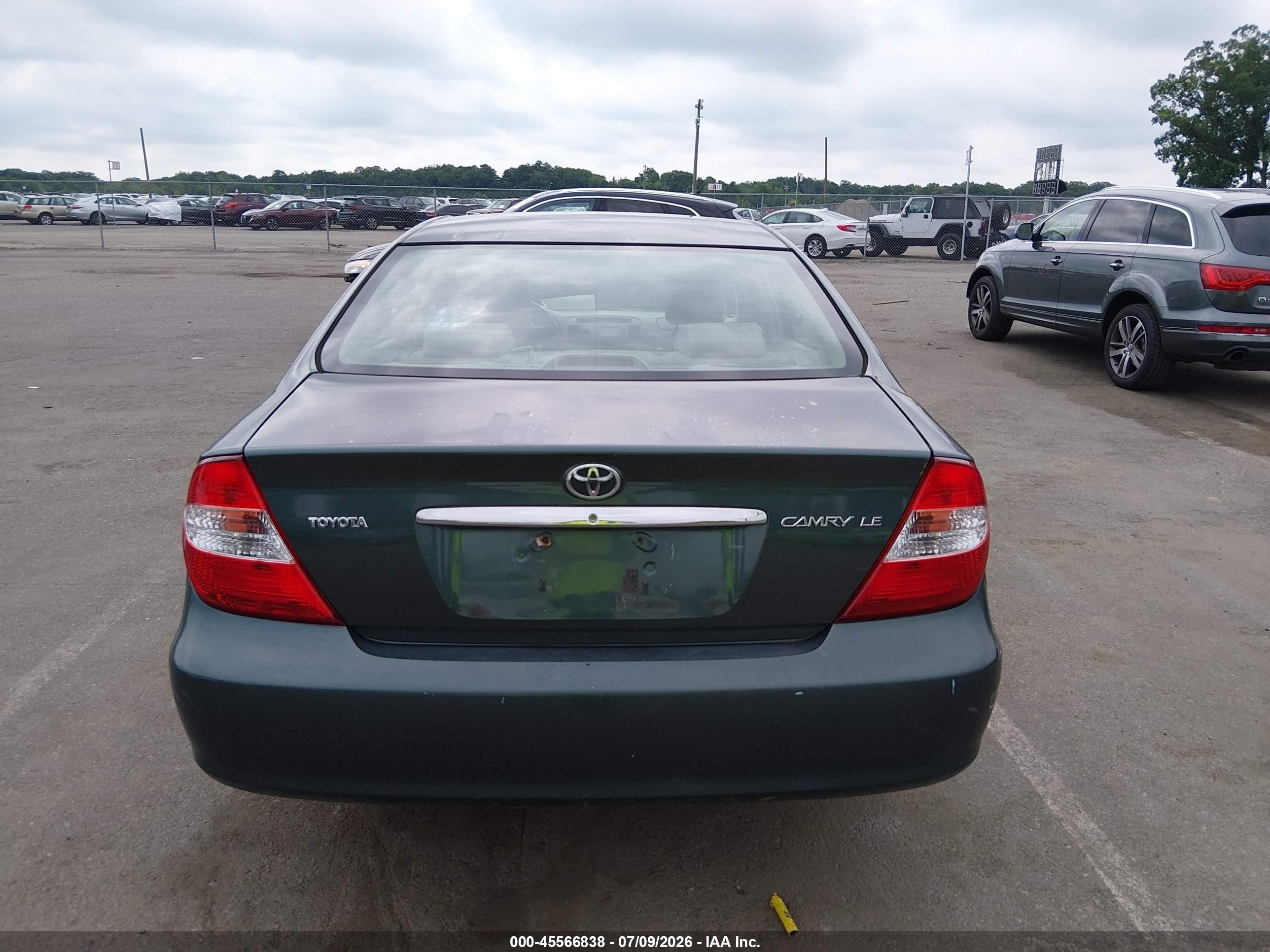 2002 Toyota Camry Le Зеленый vin: 4T1BE32K82U615459