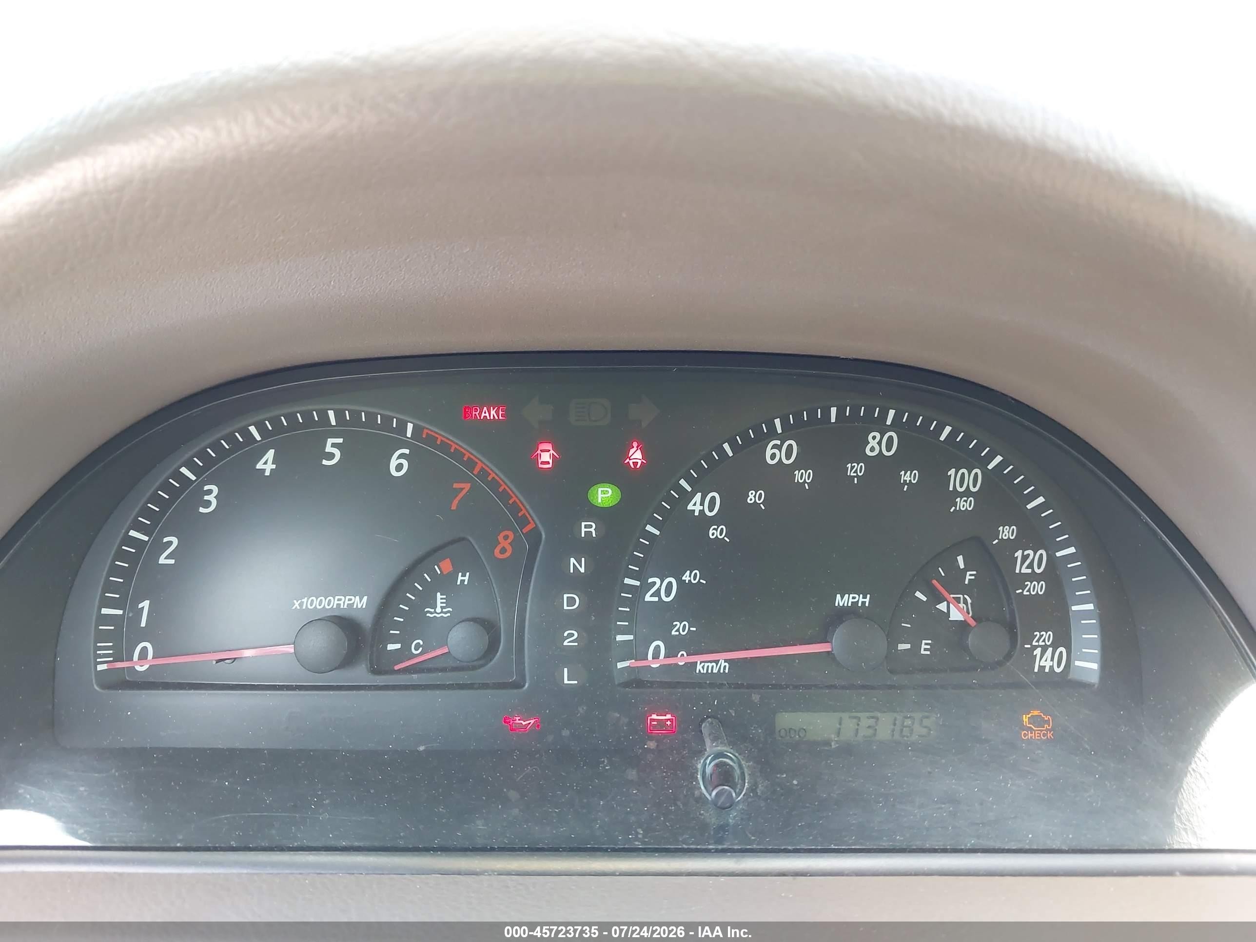 2002 Toyota Camry Le Gray vin: 4T1BE32K82U635341