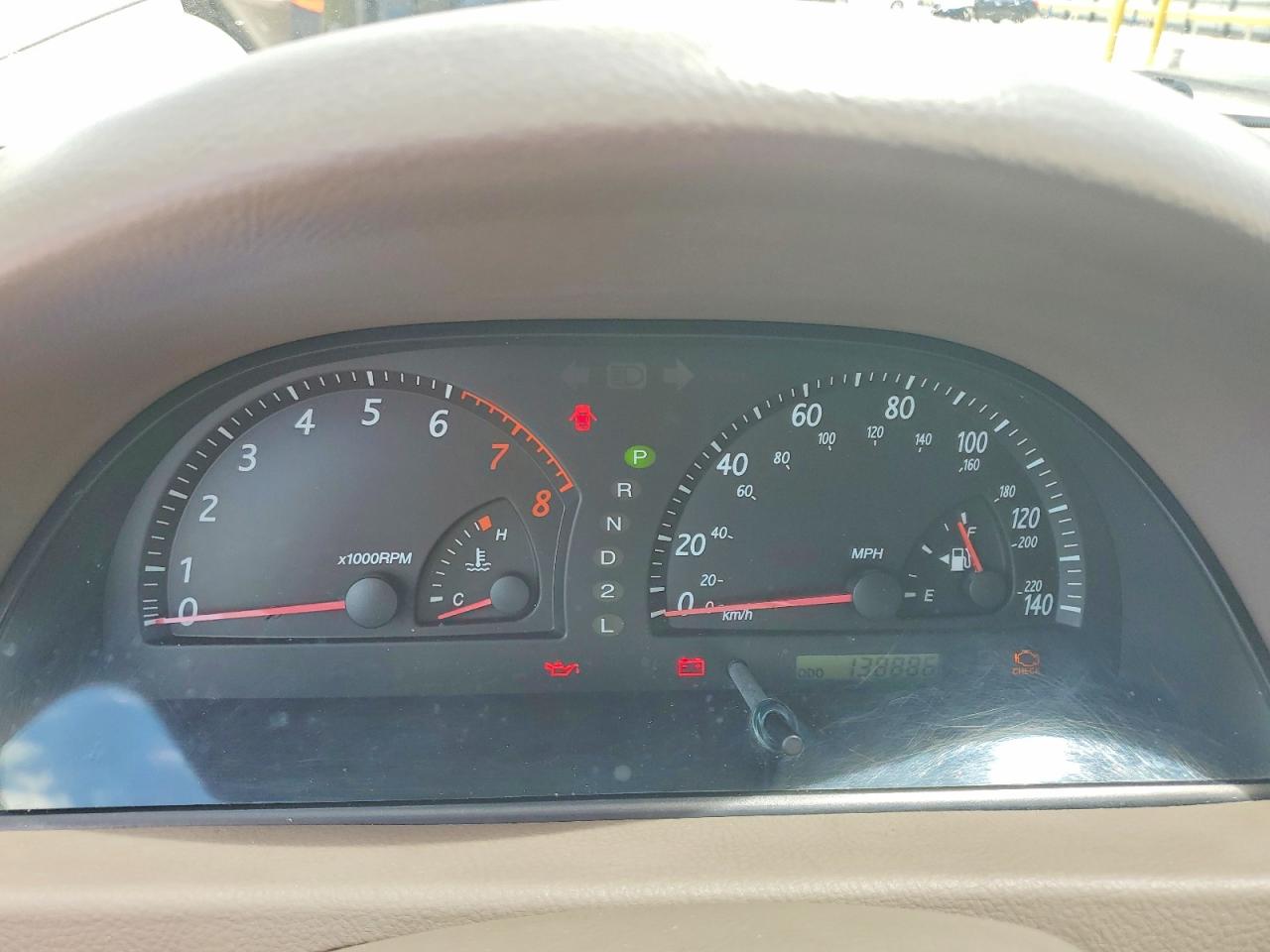 2002 Toyota Camry Le Tan vin: 4T1BE32K82U635758