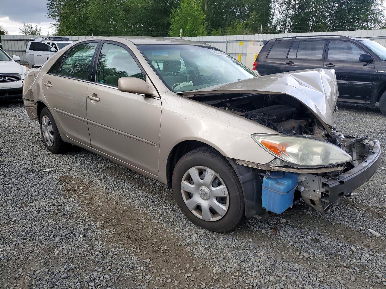 2002 Toyota Camry Le Золотой vin: 4T1BE32K82U637123