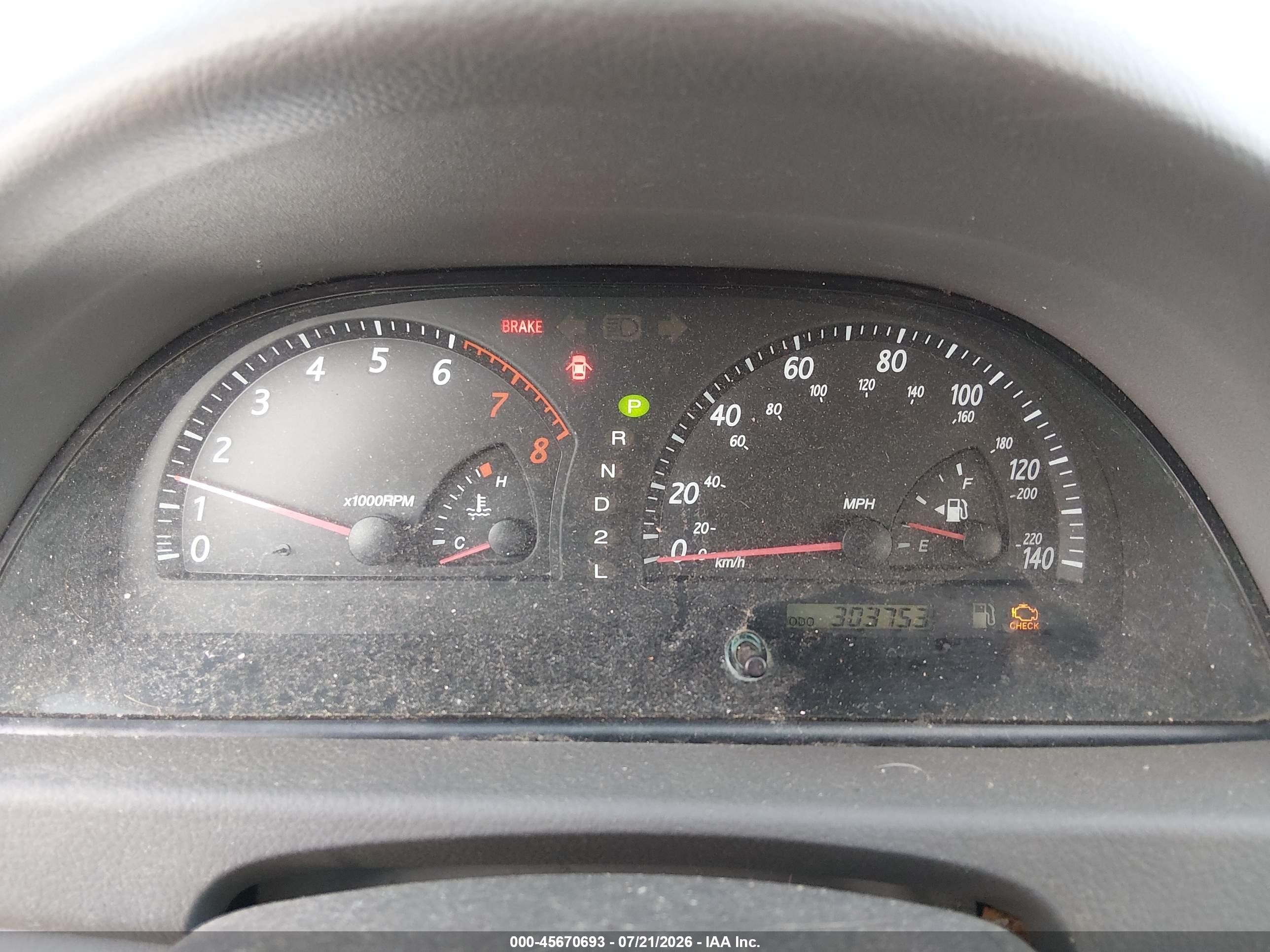 2003 Toyota Camry Le/xle/se Red vin: 4T1BE32K83U151929