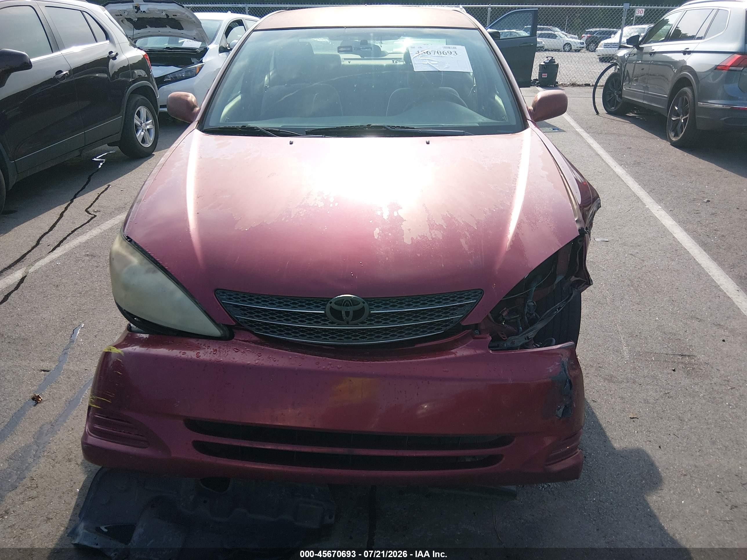 2003 Toyota Camry Le/xle/se Red vin: 4T1BE32K83U151929