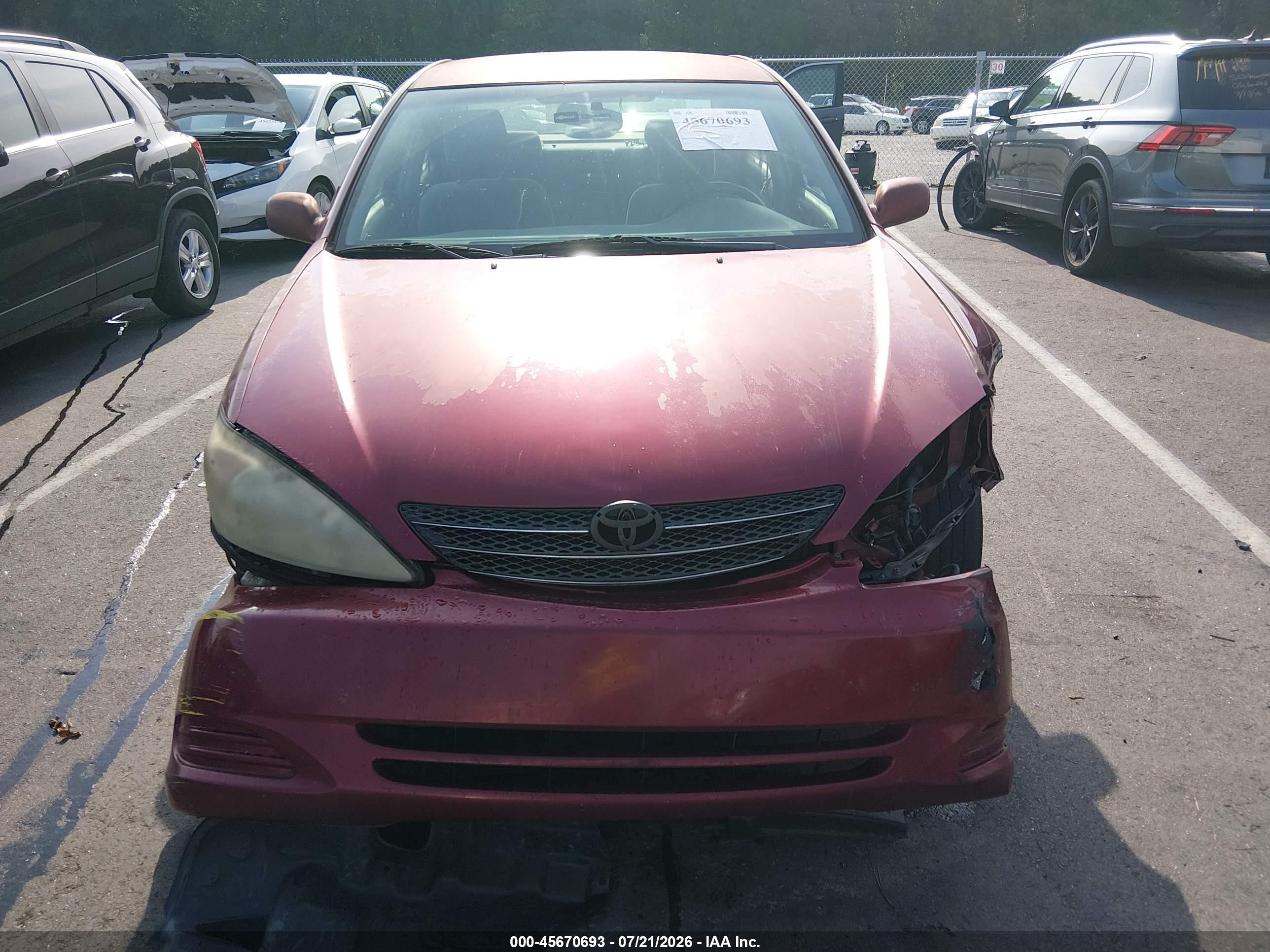 2003 Toyota Camry Le/xle/se Red vin: 4T1BE32K83U151929