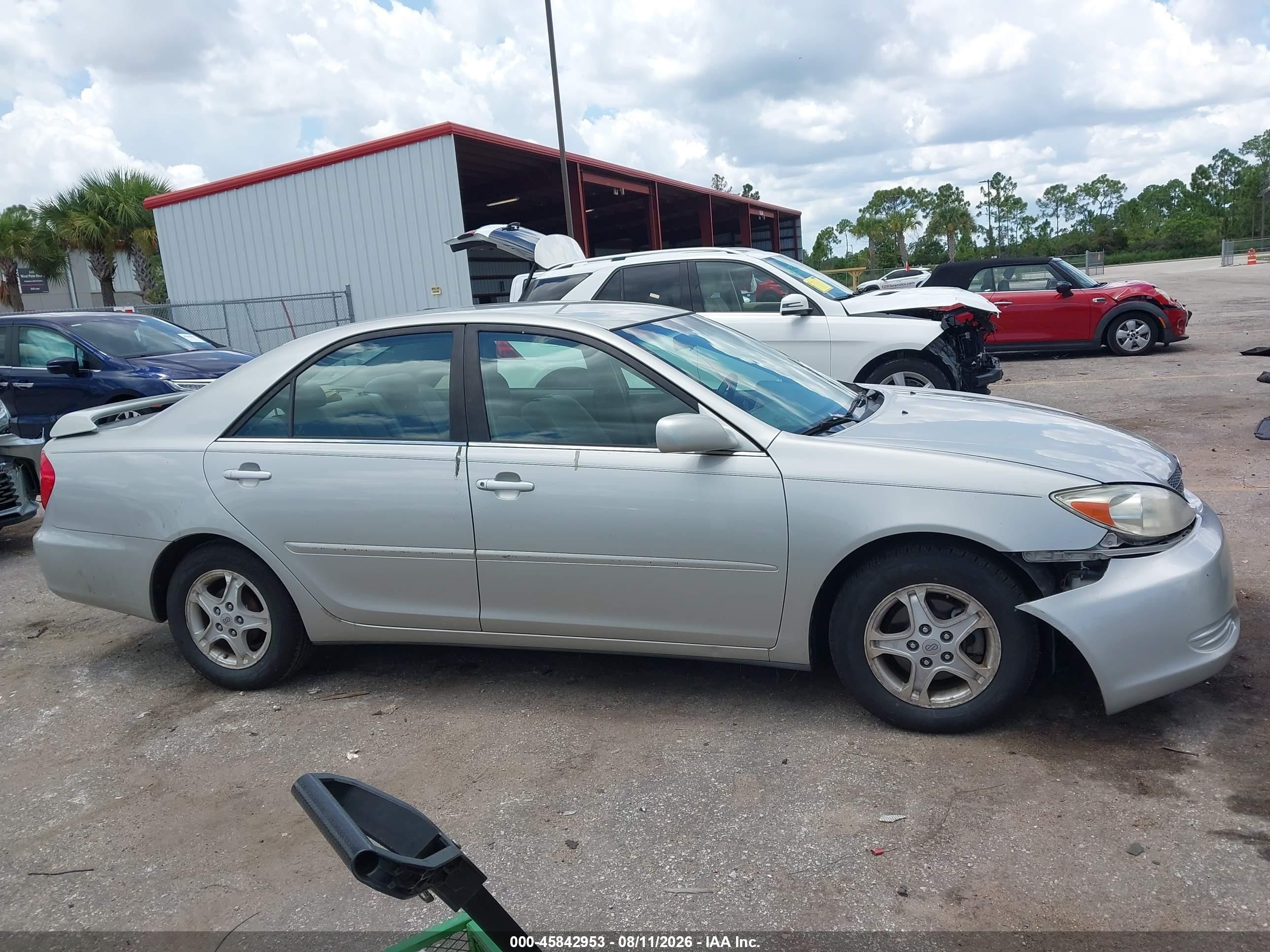 2003 Toyota Camry Le Silver vin: 4T1BE32K83U165426